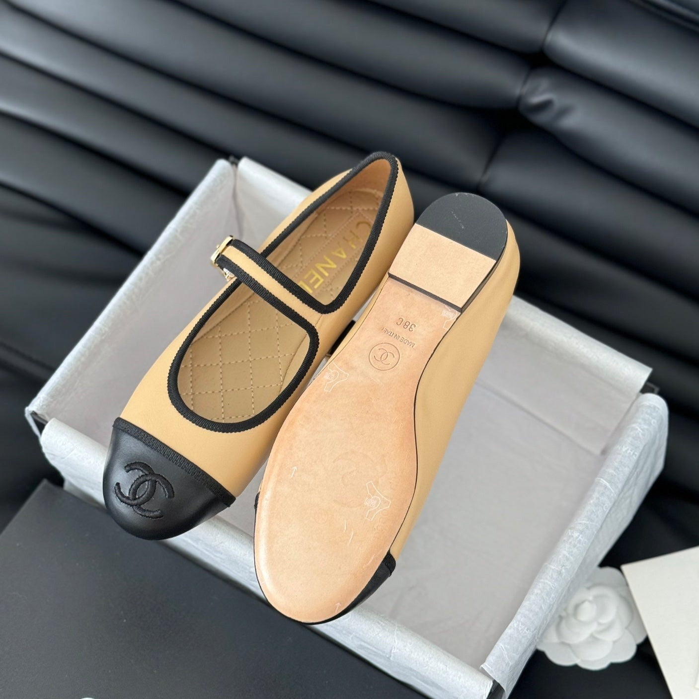 Double C Marry Jane Shoes Yellow Cream Lambskin - 35