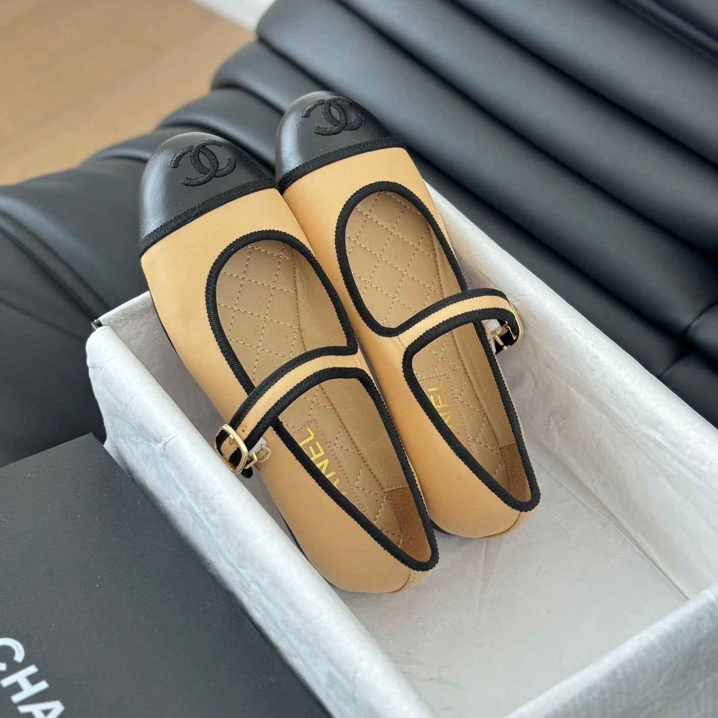 Double C Marry Jane Shoes Yellow Cream Lambskin - 35