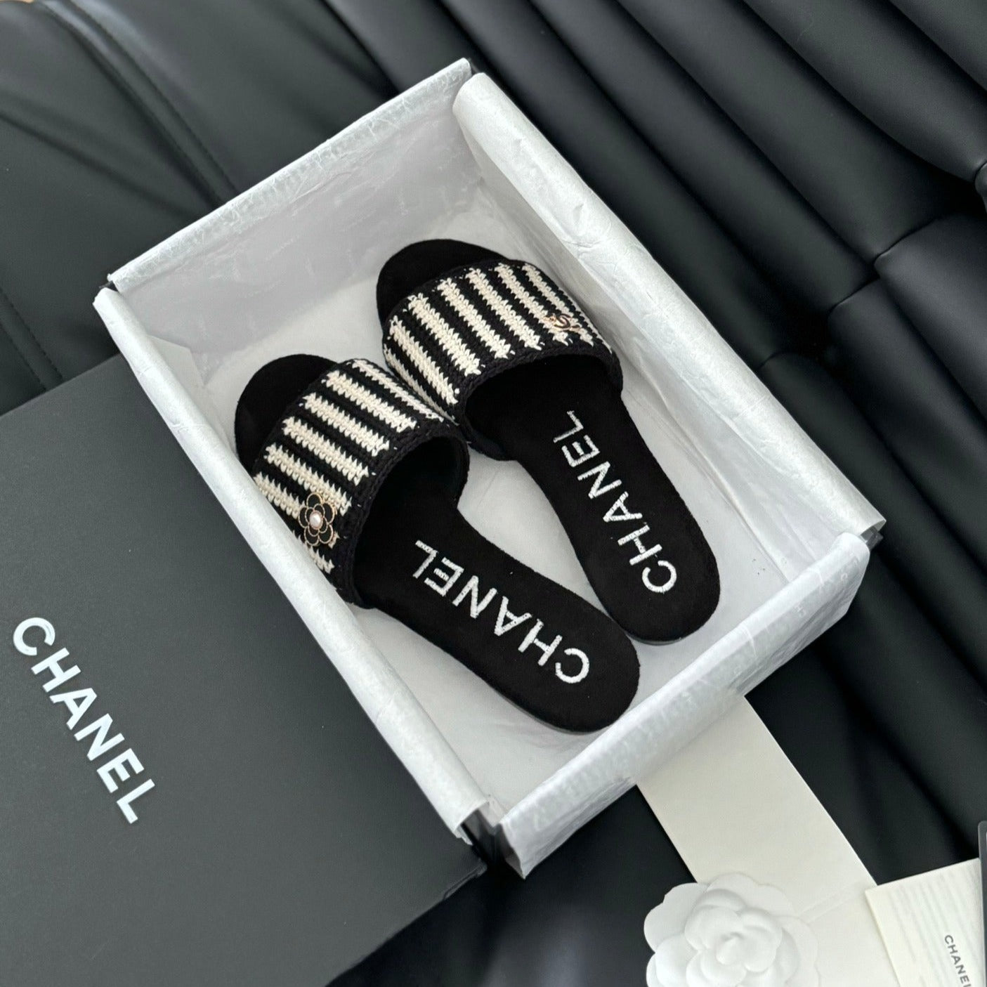 Sheepskins Knit Slippers Black White - 35