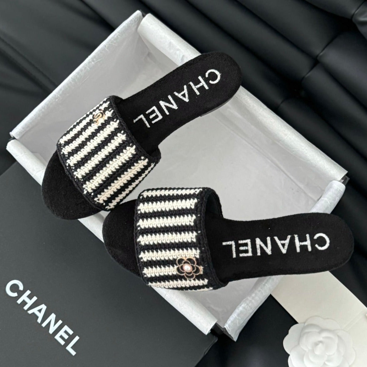 Sheepskins Knit Slippers Black White - 35