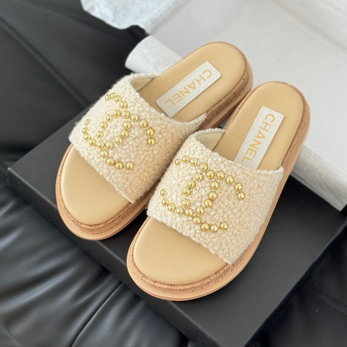 Slippers Platform Lambskin Beige Cream - 35