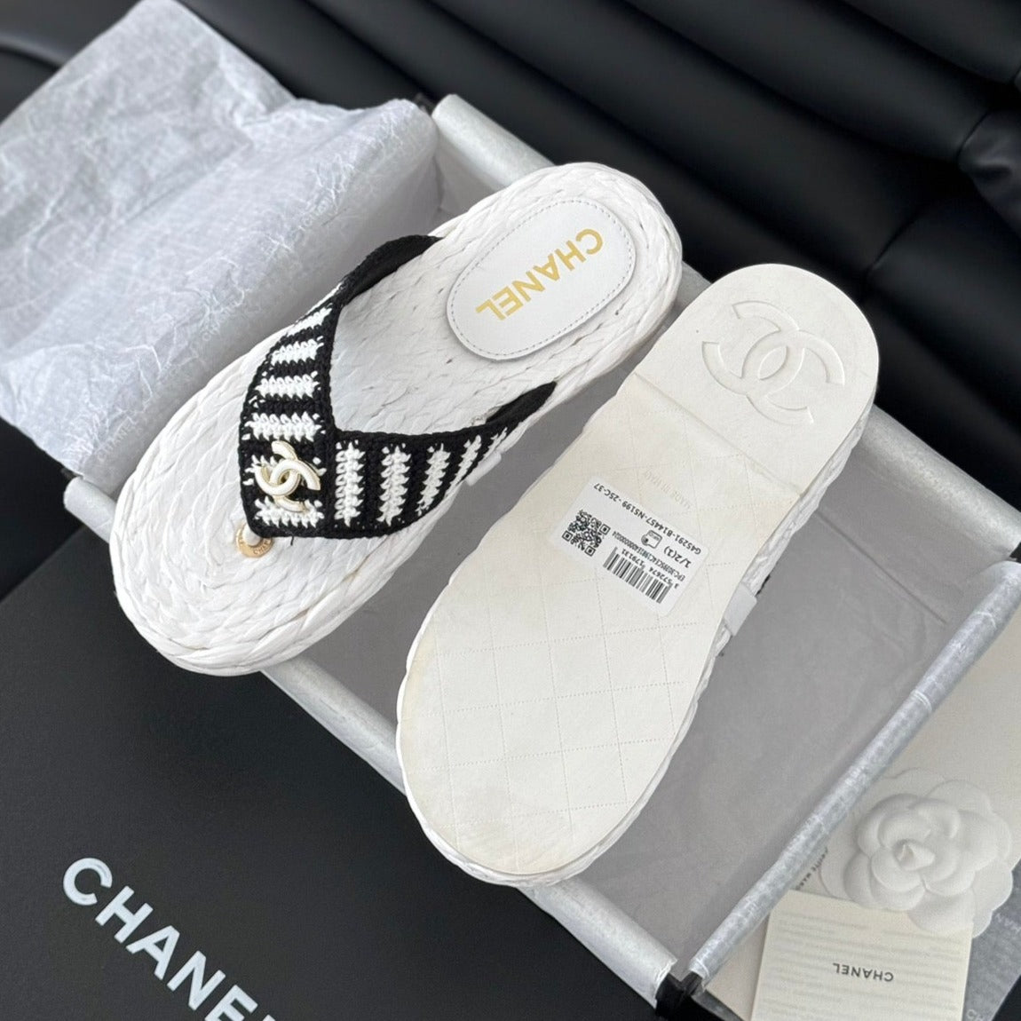 Hottest Knit Flip-Flops White Black - 35