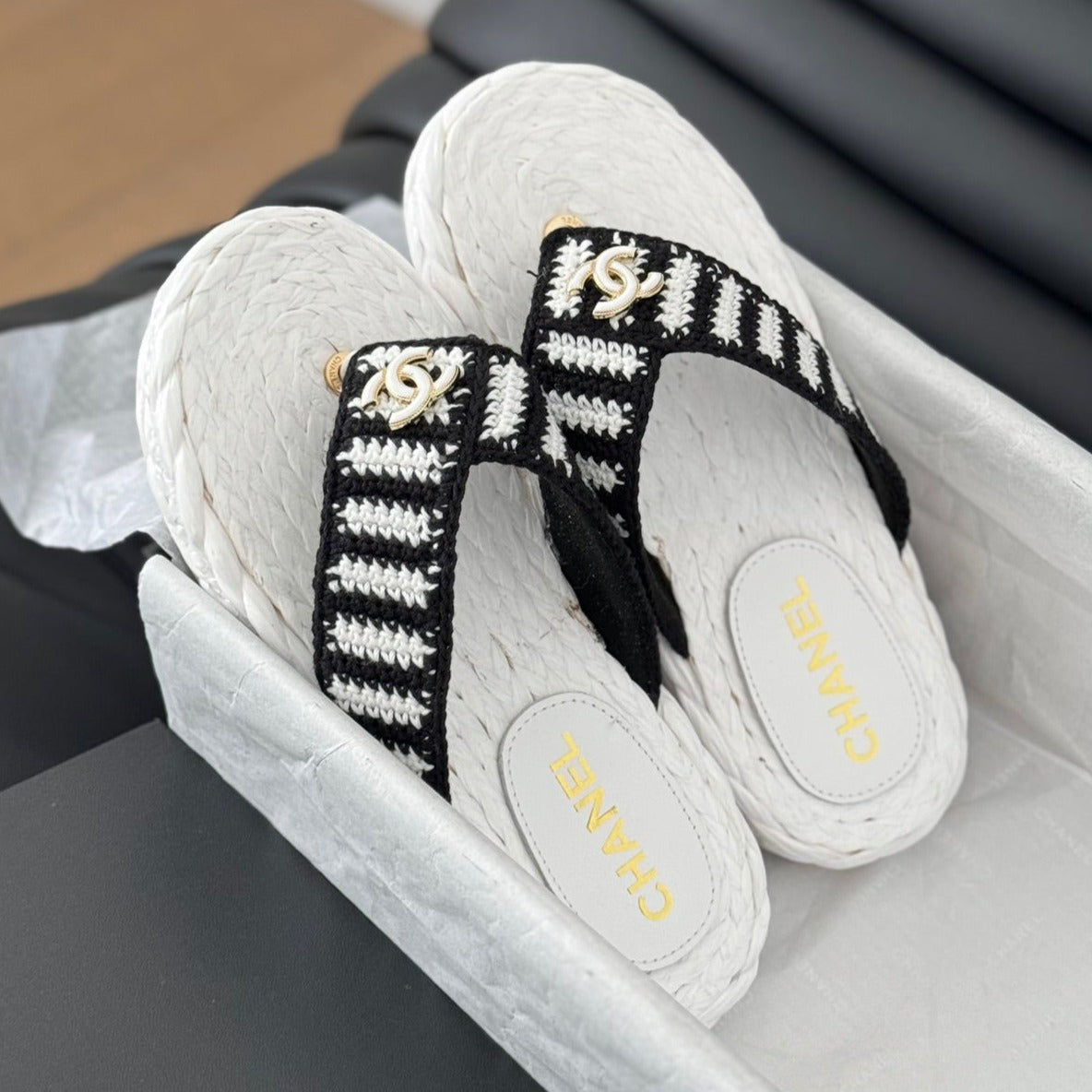 Hottest Knit Flip-Flops White Black - 35