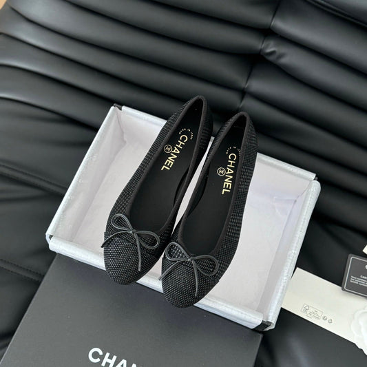 CLASSIC BALLET FLATS BLACK LAMBSKIN - 35