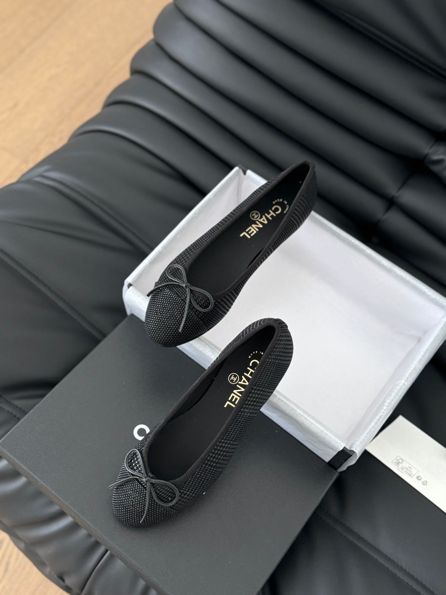 CLASSIC BALLET FLATS BLACK LAMBSKIN - 35