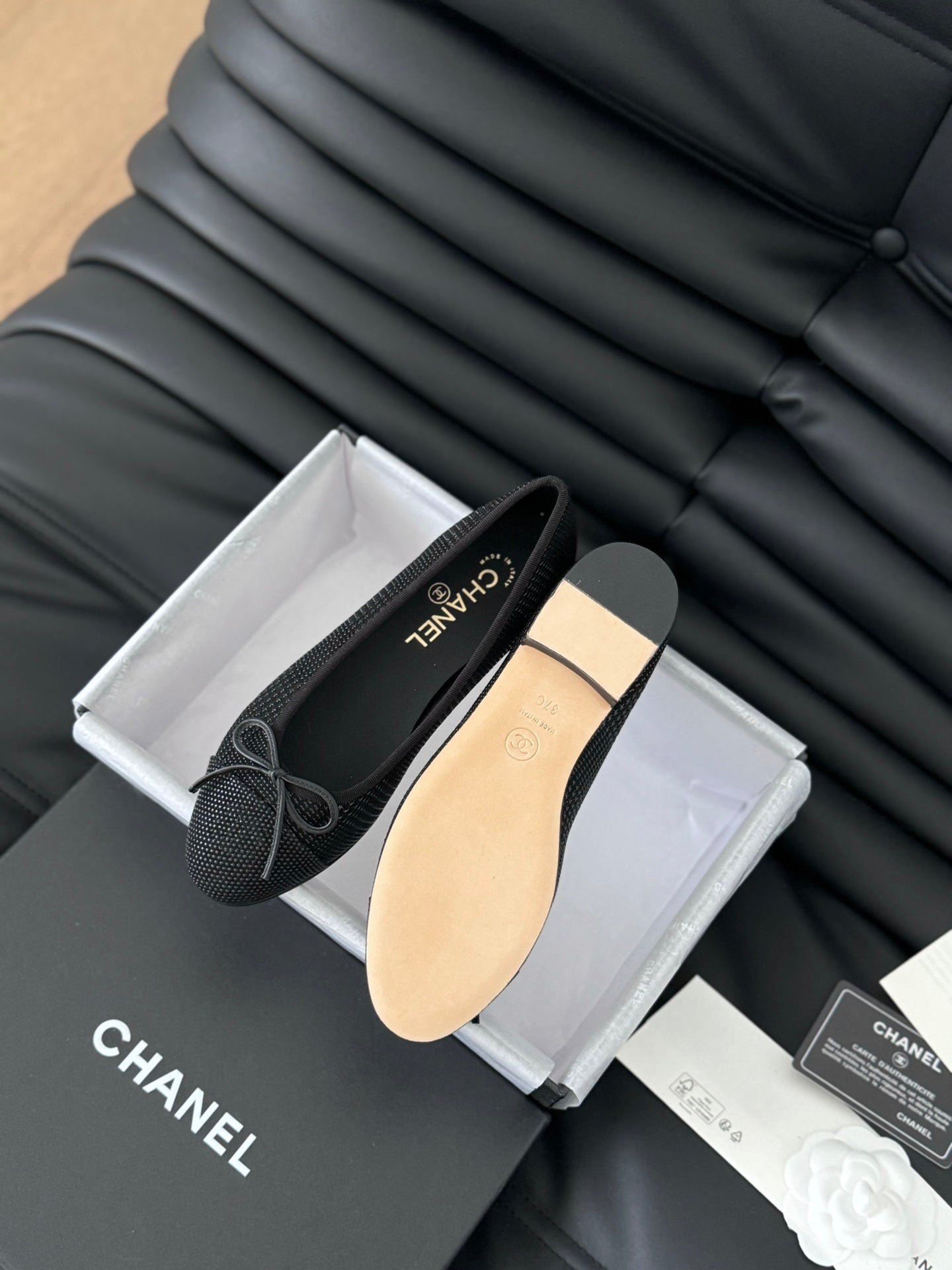 CLASSIC BALLET FLATS BLACK LAMBSKIN - 35