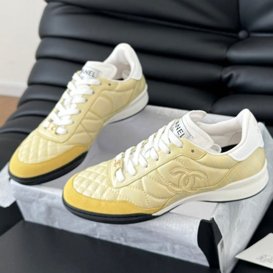 CC SNEAKER IN LIGHT YELLOW MIX WHITE EMBROIDERED LAMBSKIN - 35