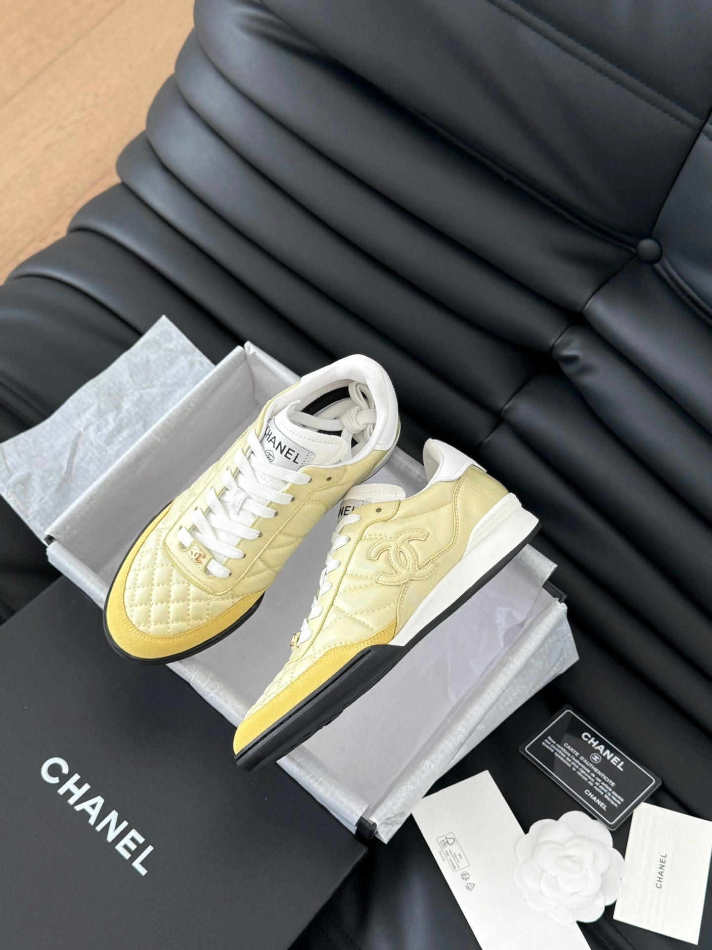 CC SNEAKER IN LIGHT YELLOW MIX WHITE EMBROIDERED LAMBSKIN - 35