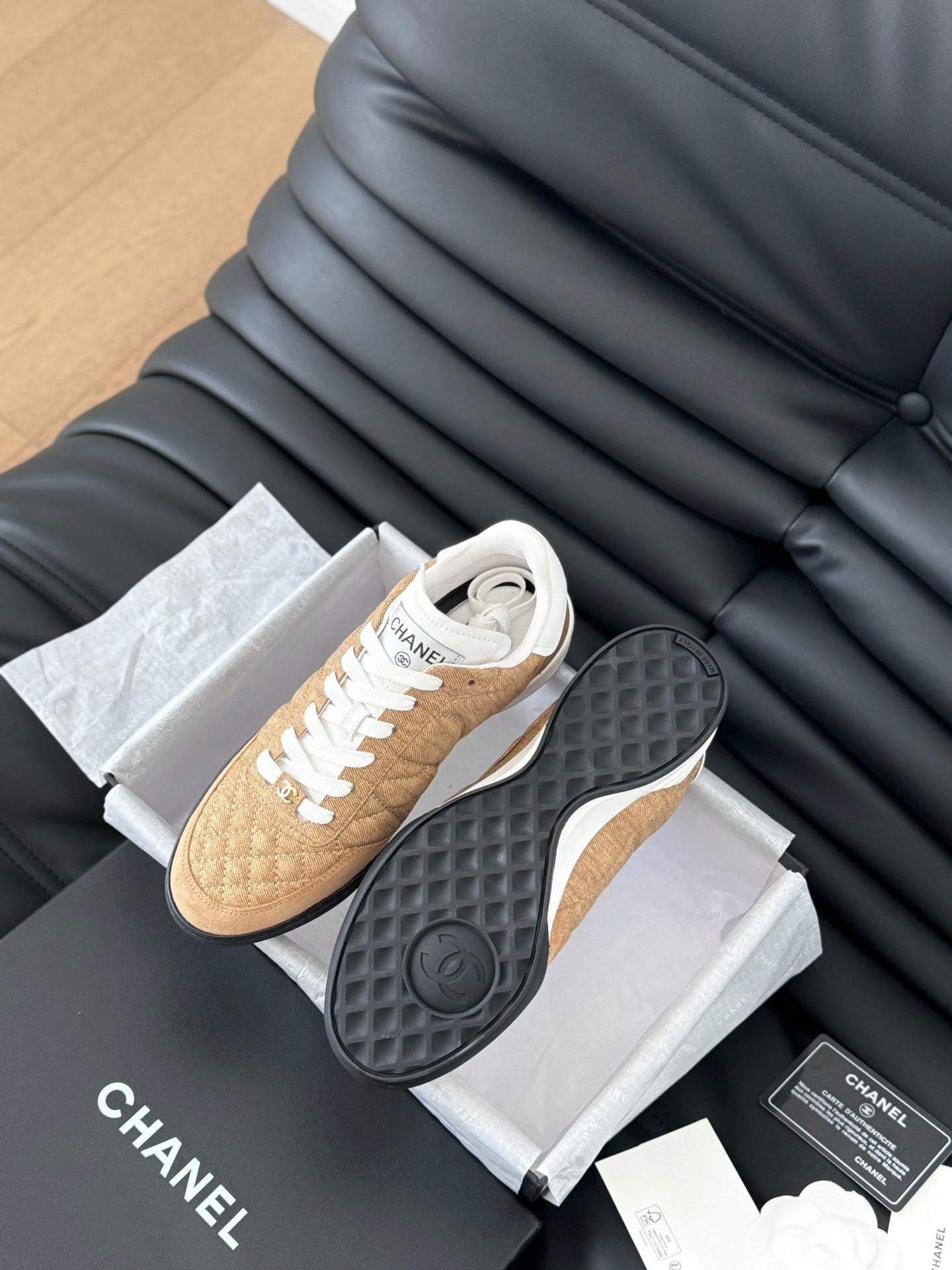 CC SNEAKER IN PEANUT BROWN MIX WHITE EMBROIDERED LAMBSKIN - 35