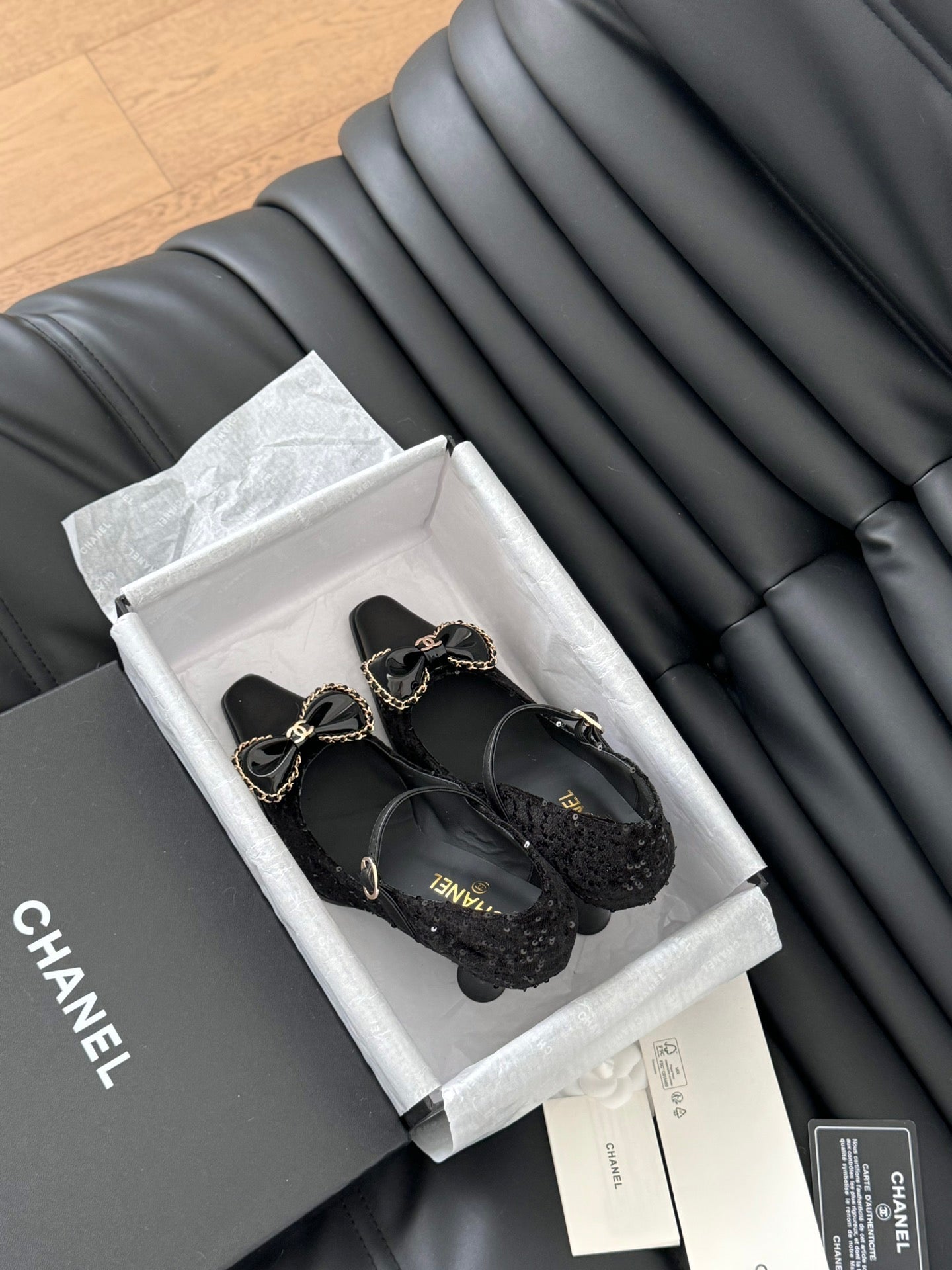 CC POINTED TOE HIGH HEELS IN BLACK VELVET AND LAMBSKIN GOLD HARDWARE - 35