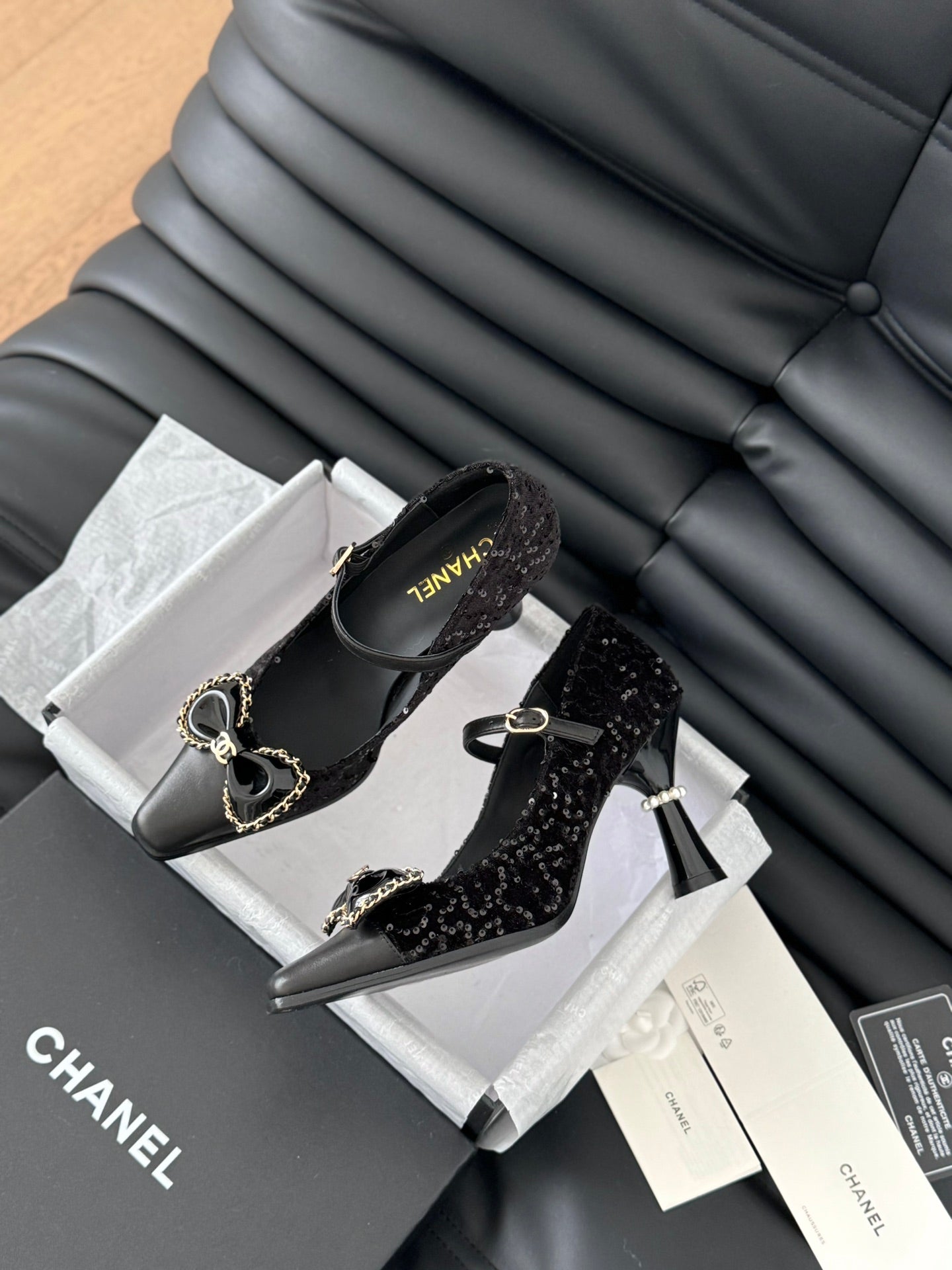 CC POINTED TOE HIGH HEELS IN BLACK VELVET AND LAMBSKIN GOLD HARDWARE - 35