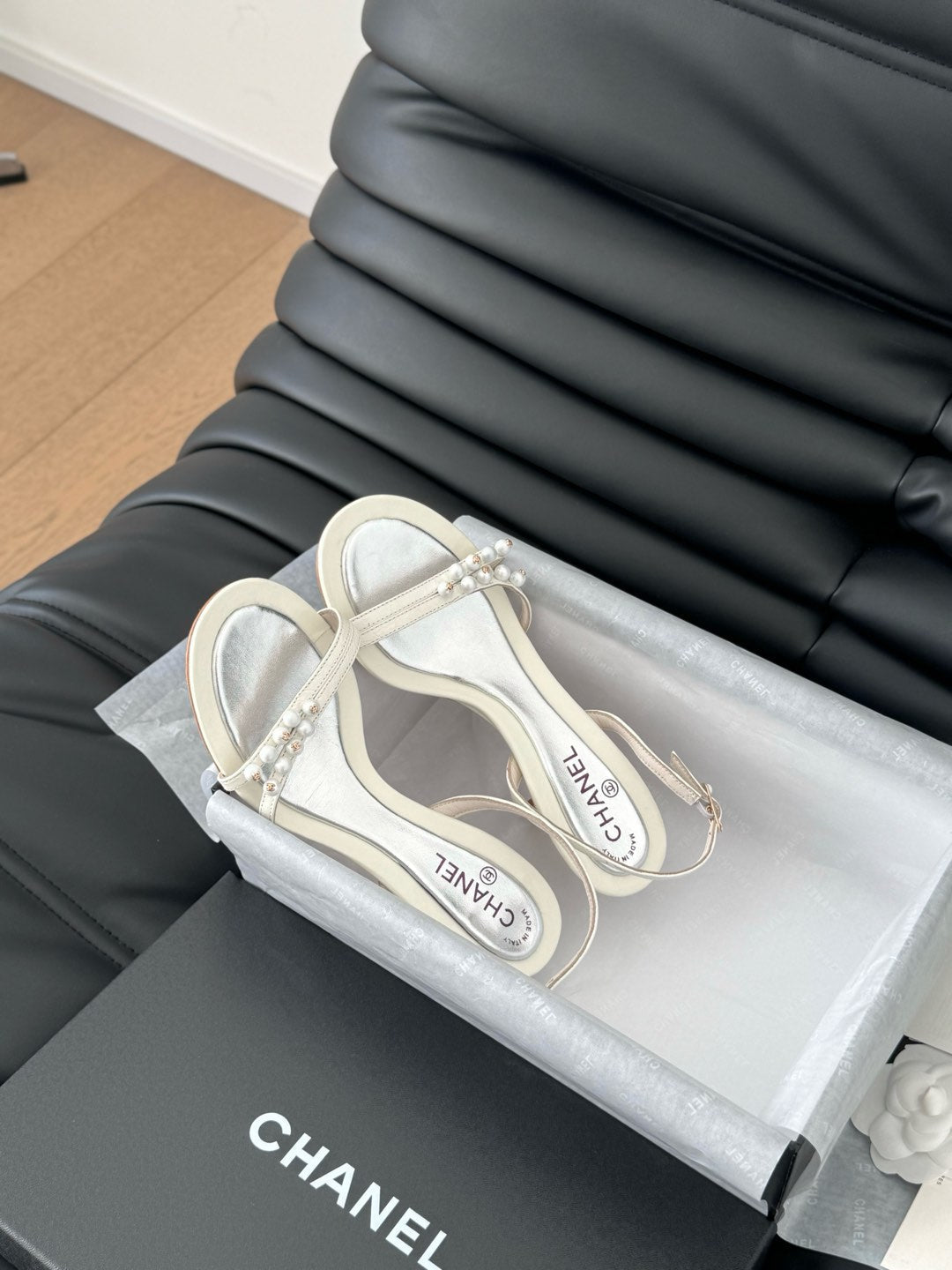 PEARL SANDAL IN WHITE LAMBSKIN 75 MM - 35
