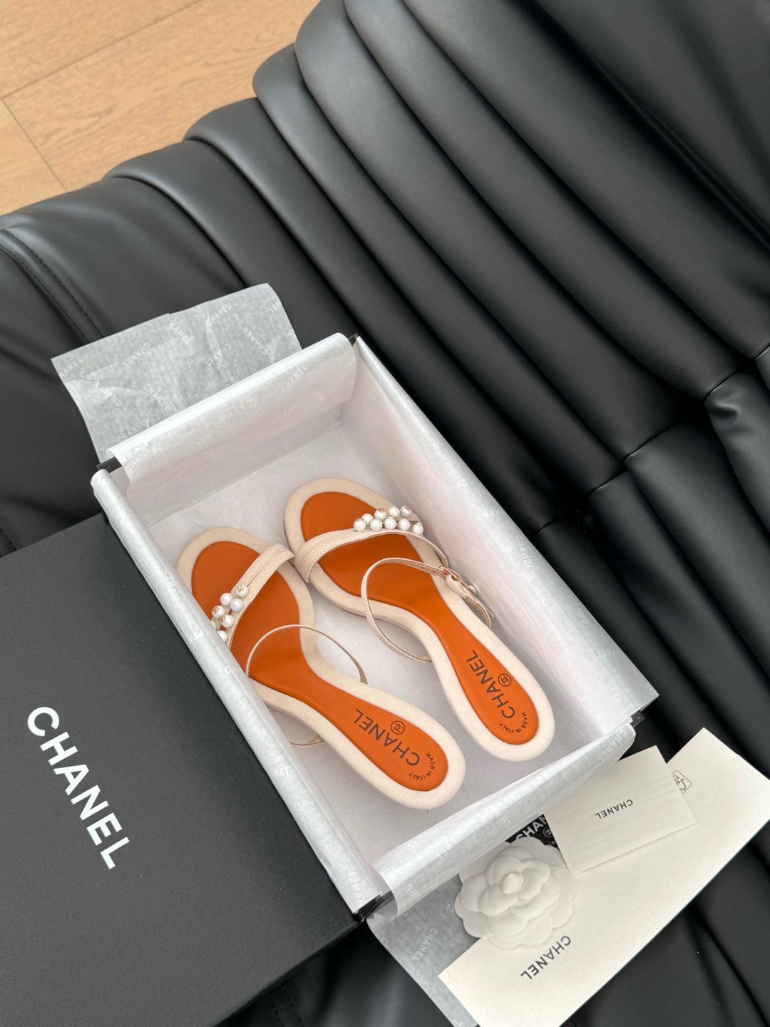 PEARL SANDAL IN BEIGE AND ORANGE LAMBSKIN 35 MM - 35