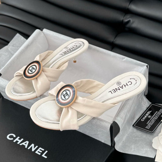 WHITE FABRIC CC SLIDE SANDALS - 35