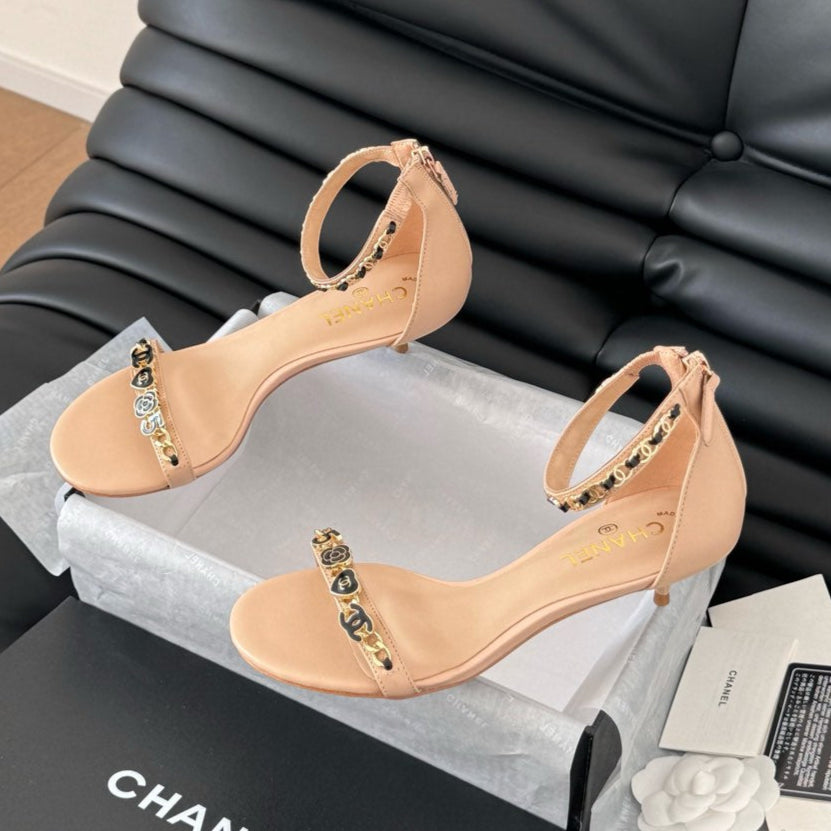 MID-HEEL 35 MM SANDAL IN NUDE TAN SHEEPSKIN WITH STICKERS - 35