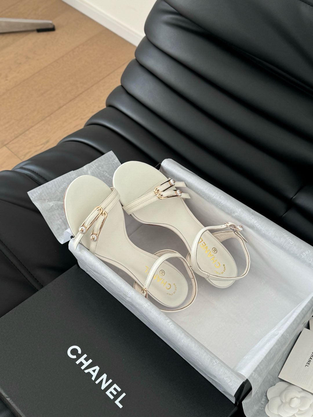 MID-HEEL 35 MM SANDAL IN WHITE SHEEPSKIN - 35
