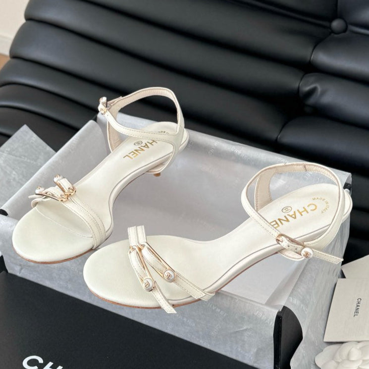 MID-HEEL 35 MM SANDAL IN WHITE SHEEPSKIN - 35