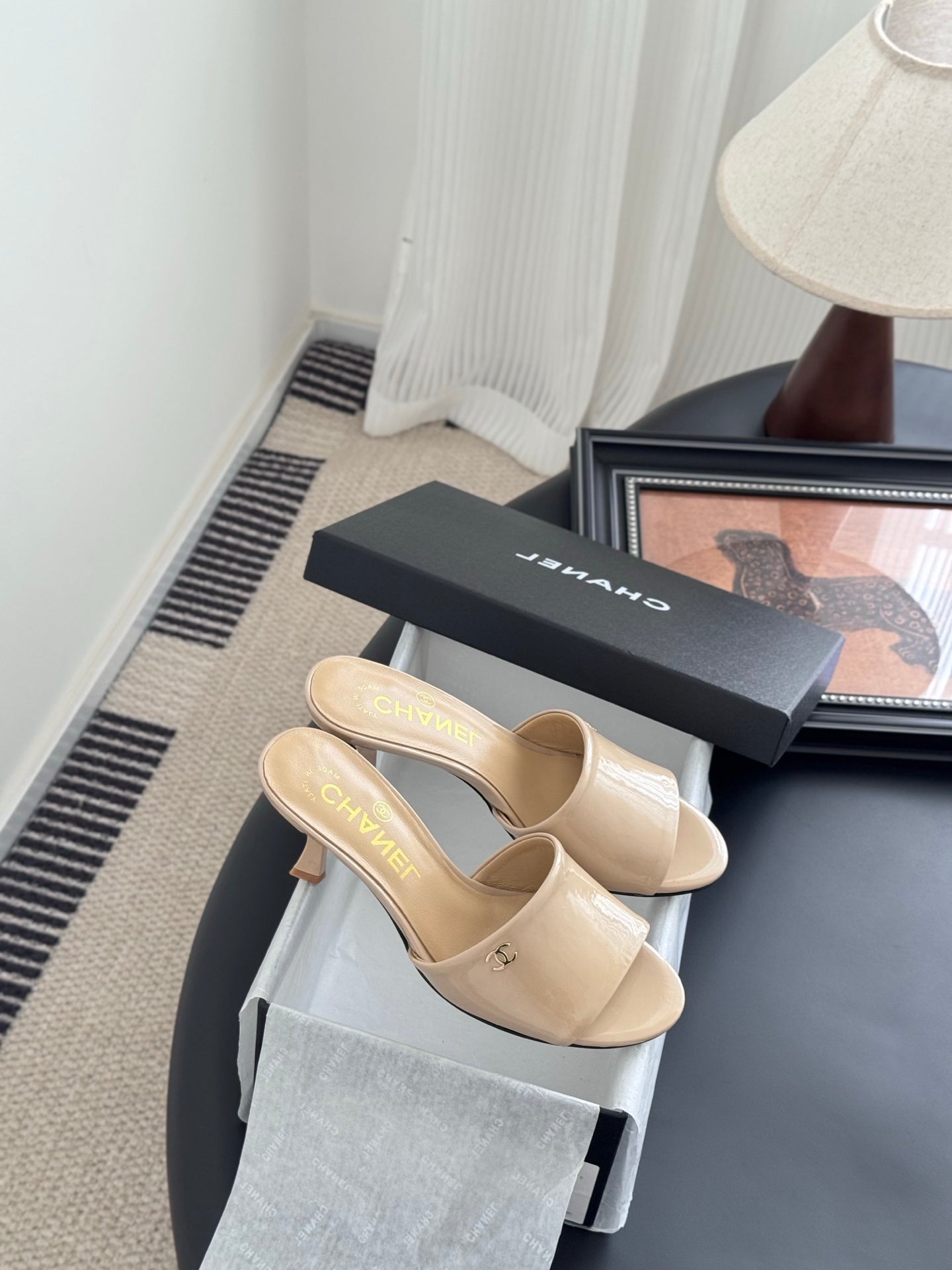 HIGH HEELS IN BEIGE GLOSSY LEATHER - 35