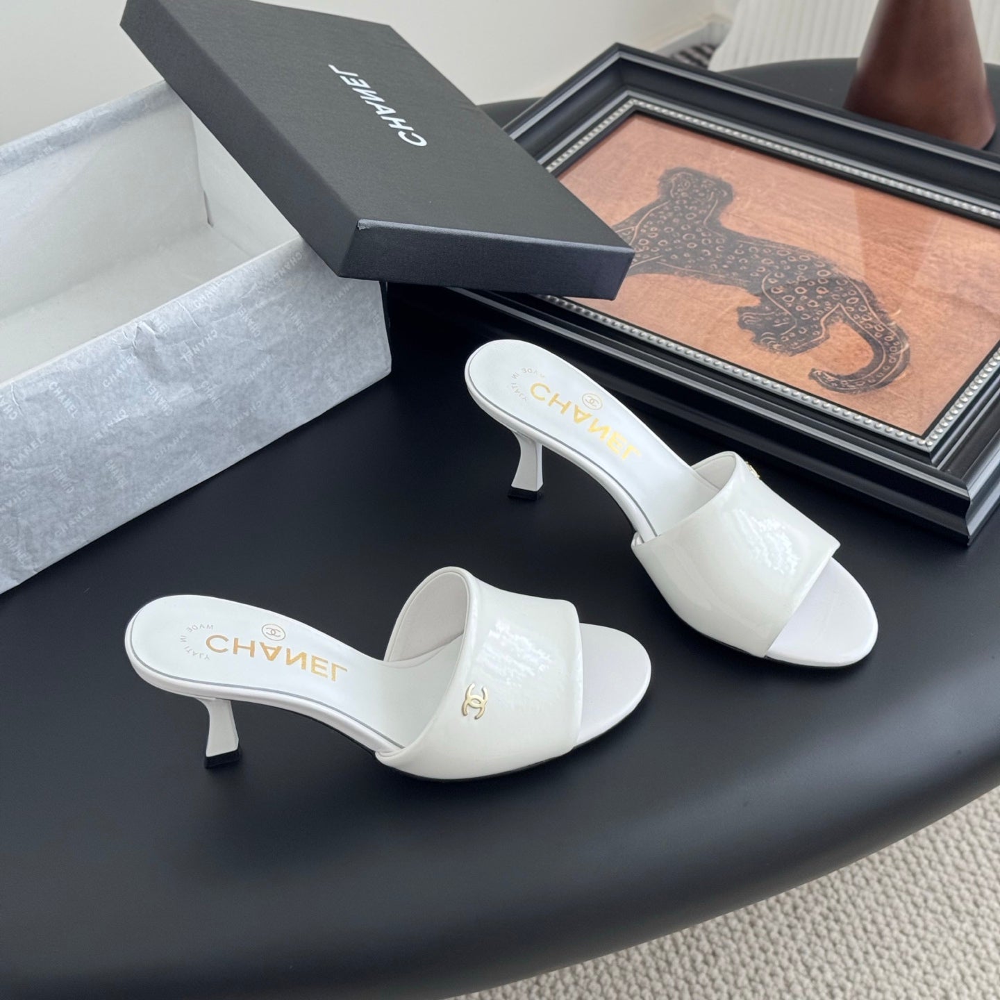 HIGH HEELS IN WHITE GLOSSY LEATHER - 35