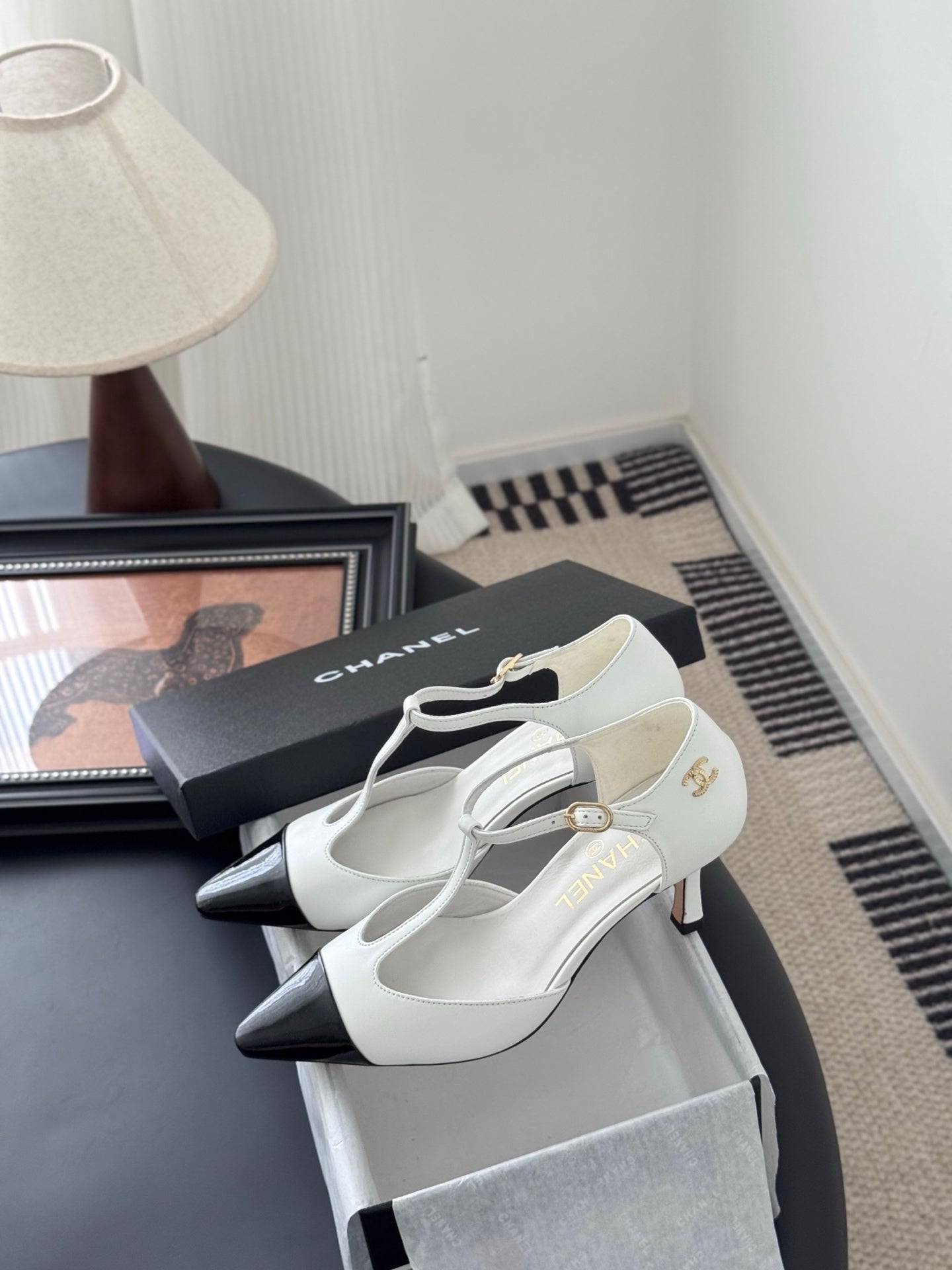 HIGH HEELS WAIST CUTTING IN WHITE MIX BLACK CALFSKIN - 35