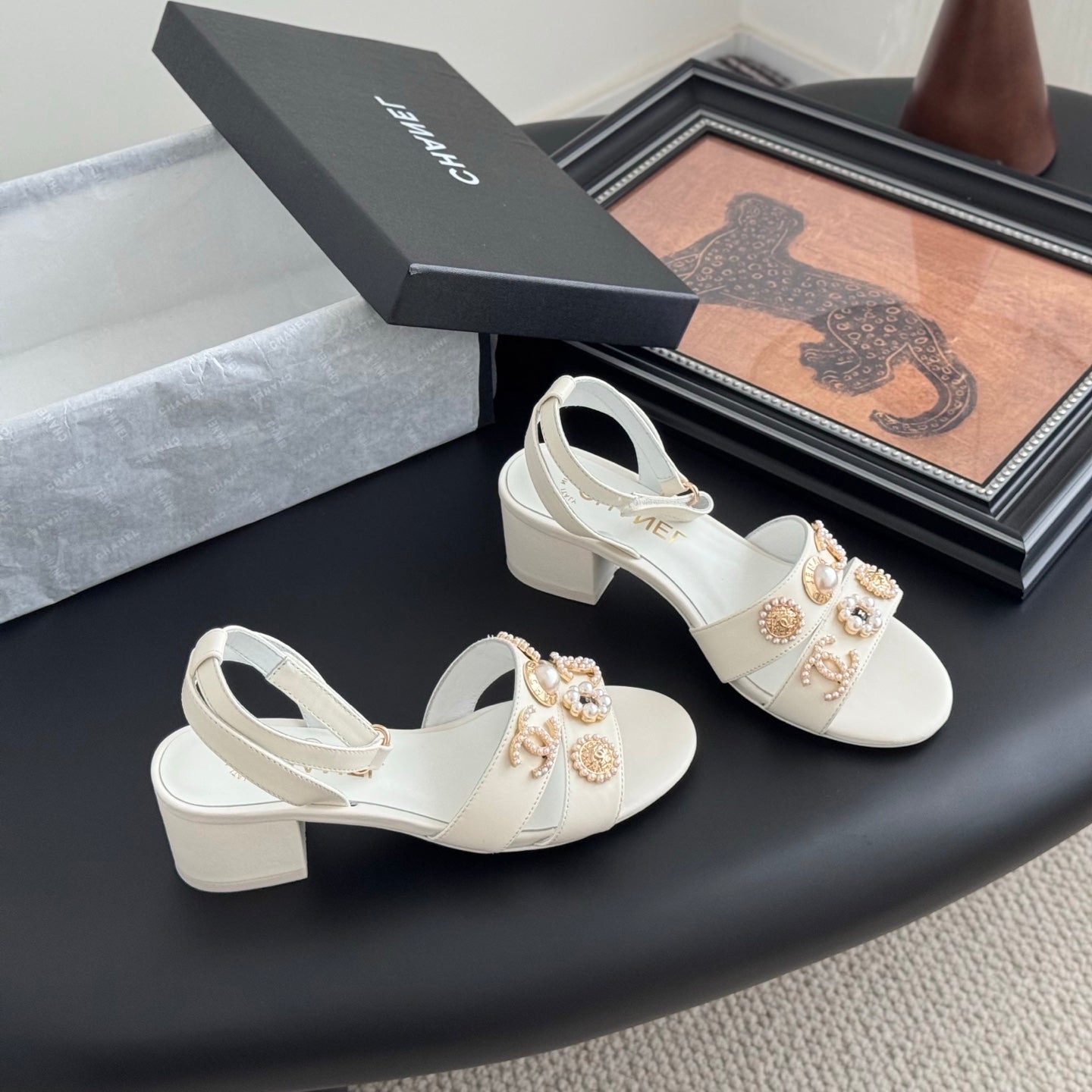 HIGH SANDALS IN WHITE TWEED WITH LOGO STICKER DETAIL - 35