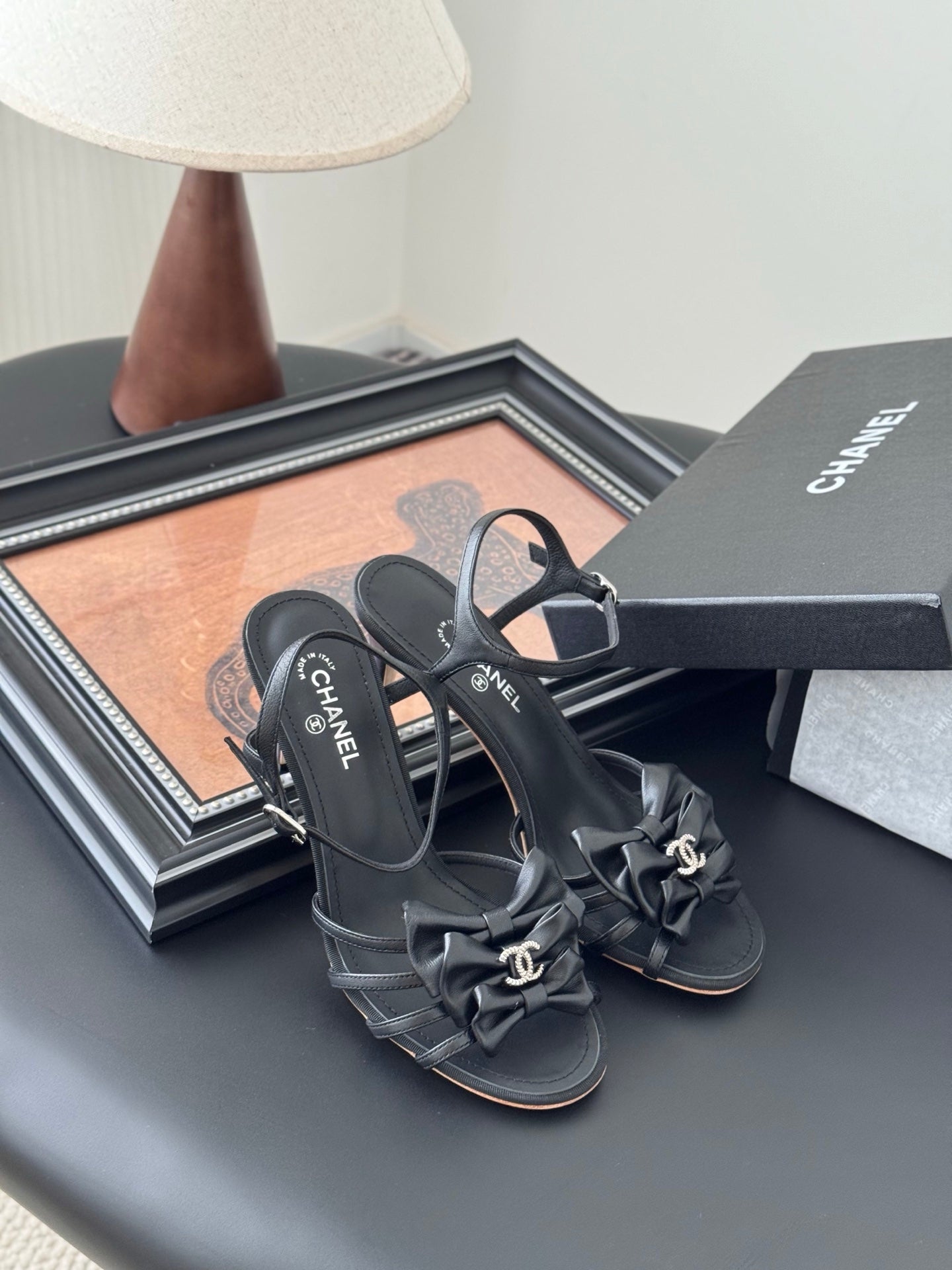 HIGH HEELS SANDALS IN BLACK SHEEPSKIN - 35
