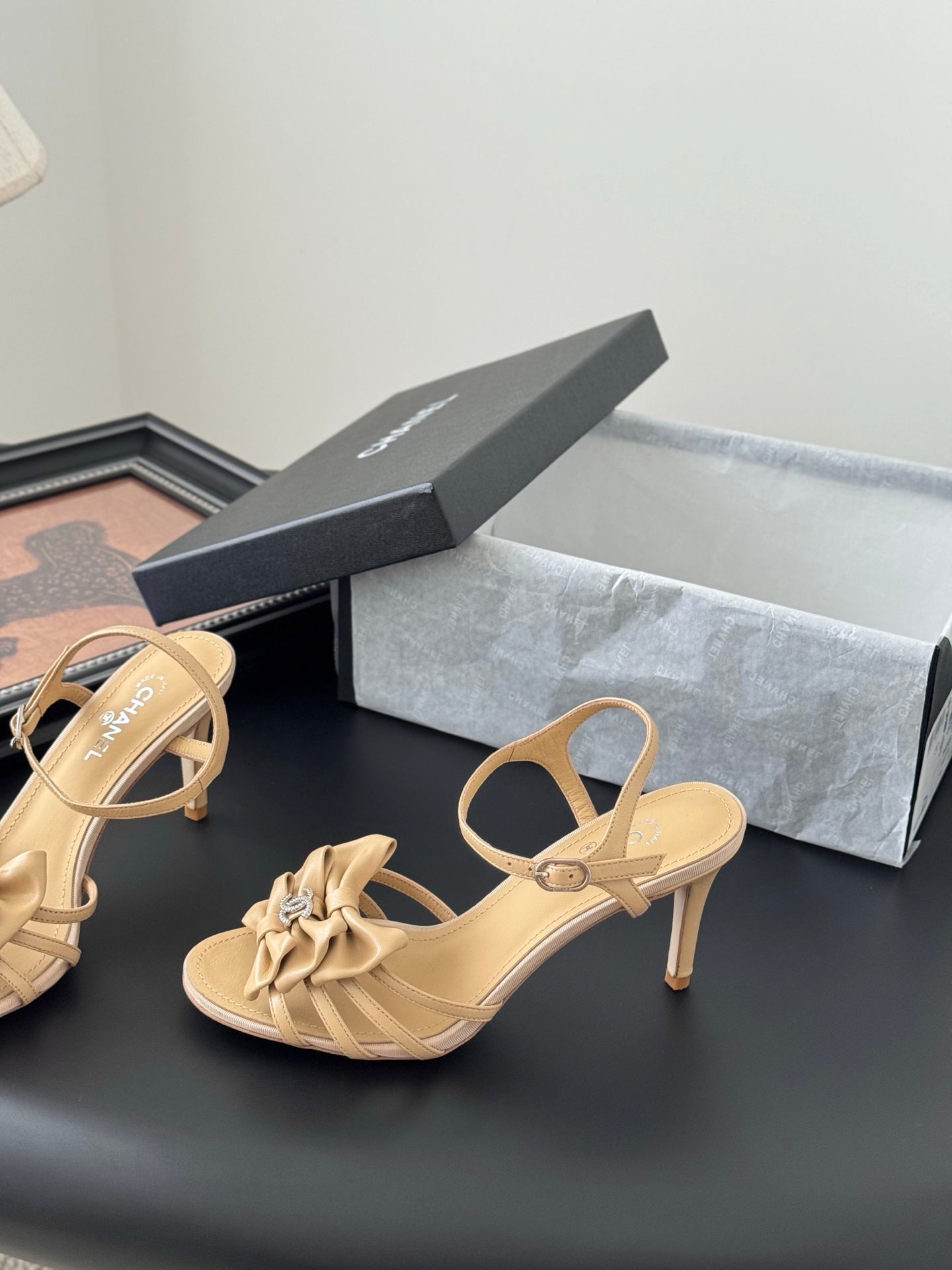 HIGH HEELS SANDALS IN TAN BEIGE SHEEPSKIN - 35