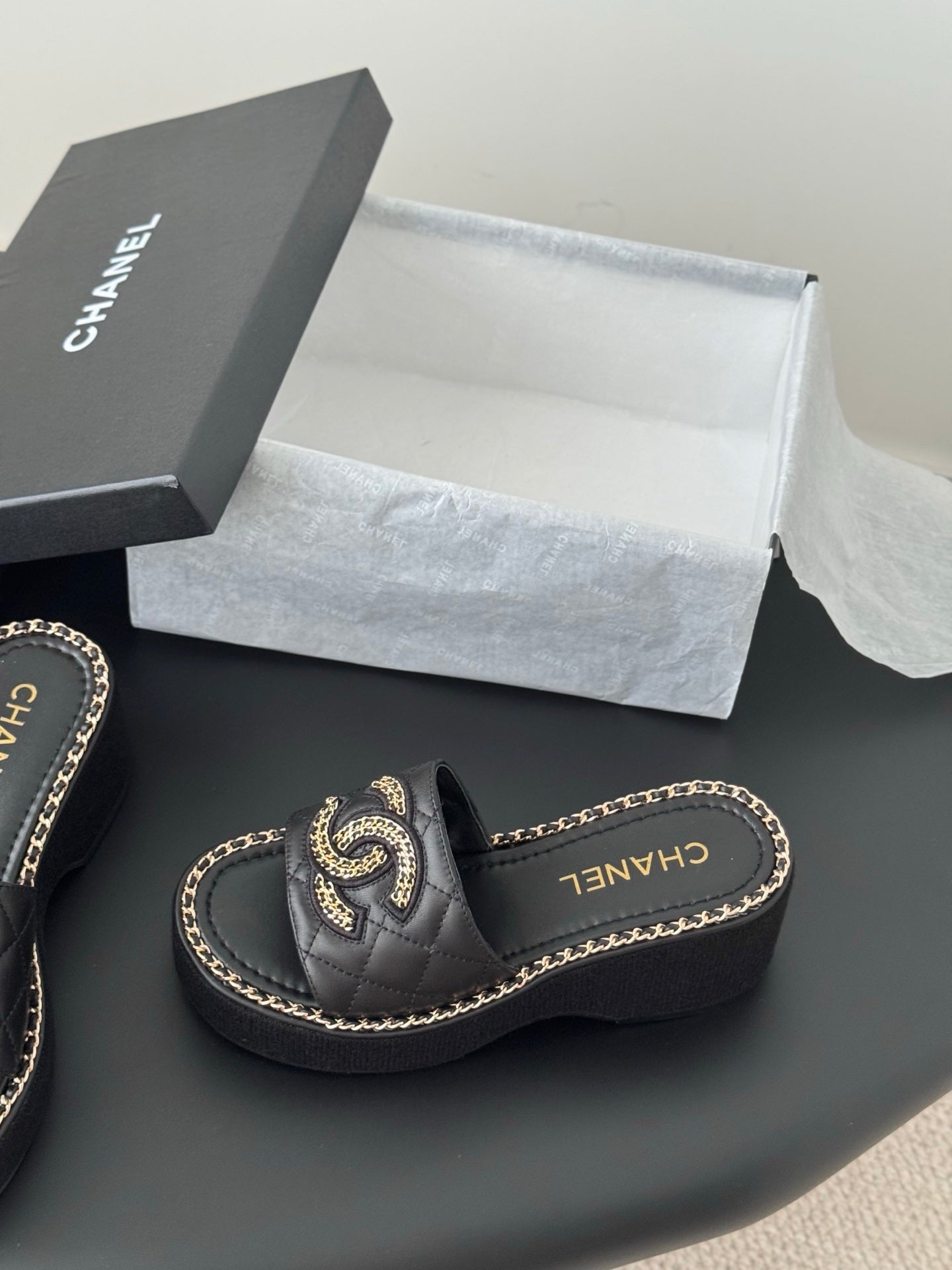 WEDGE HEELS IN BLACK CALFSKIN MIX CHAIN BASE - 35