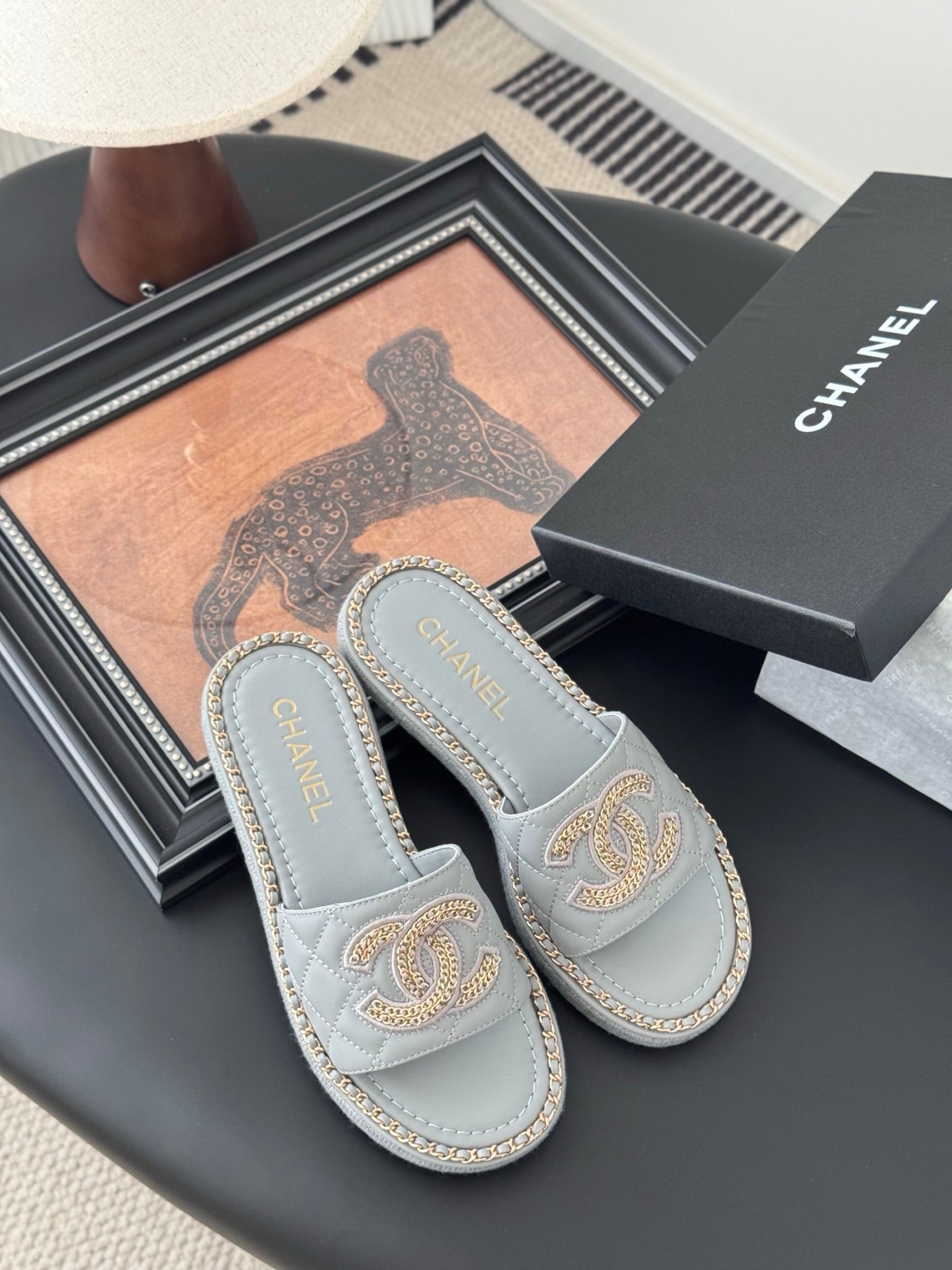 SLIPPER IN BEAU BLUE CALFSKIN MIX CHAIN BASE - 35