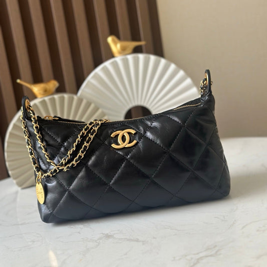 Сумка HOBO CHANEL 26S, 26, чорна овеча шкіра