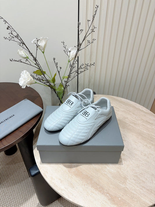 SOCCER SNEAKER IN WHITE QUILTED LAMBSKIN - 35
