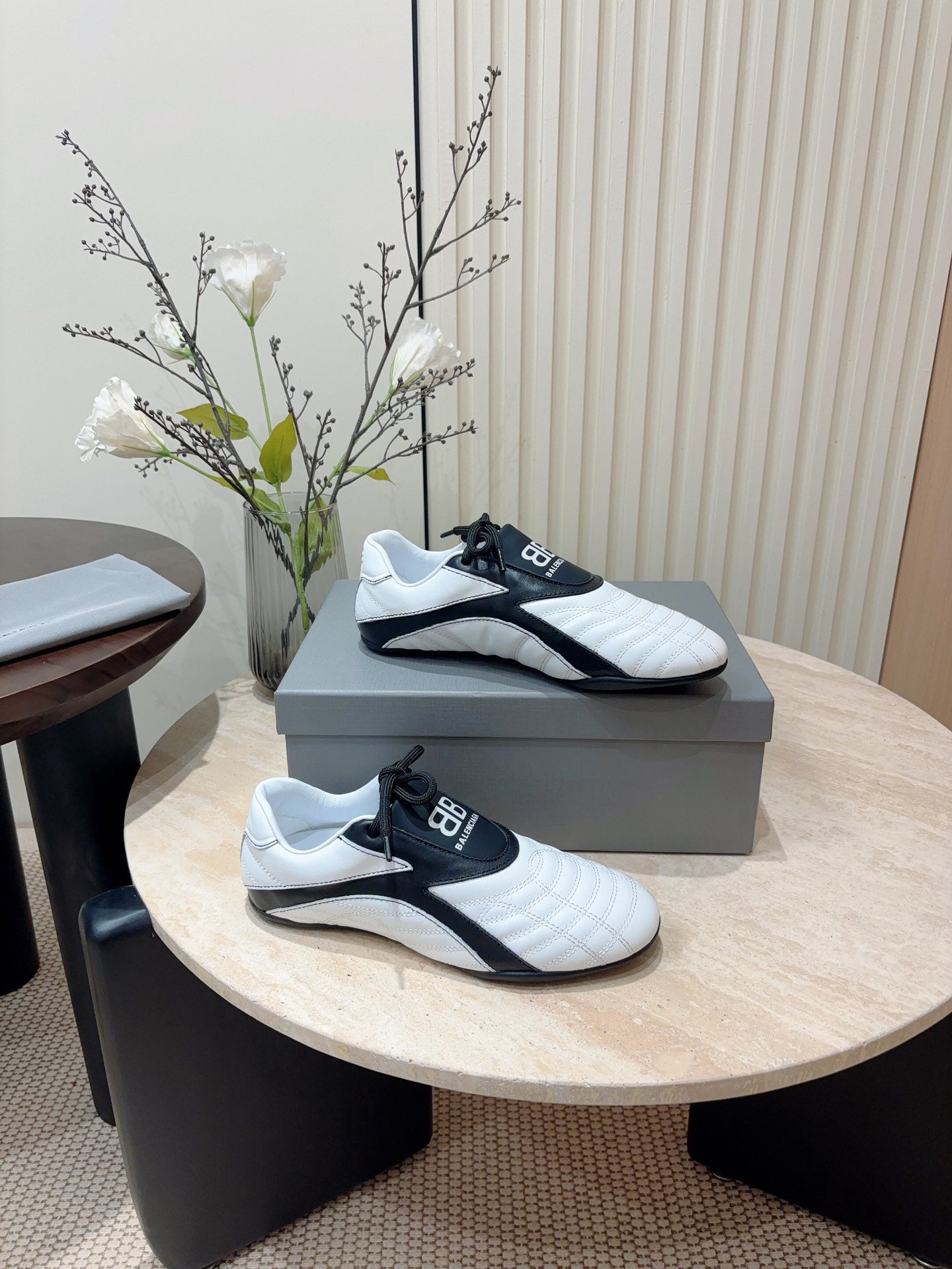 SOCCER SNEAKER IN WHITE MIX BLACK QUILTED LAMBSKIN - 35