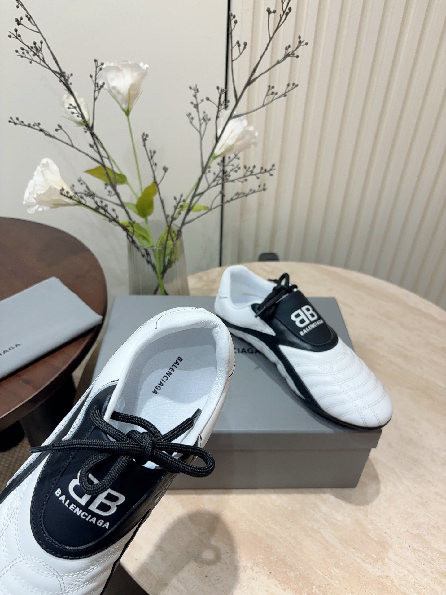 SOCCER SNEAKER IN WHITE MIX BLACK QUILTED LAMBSKIN - 35