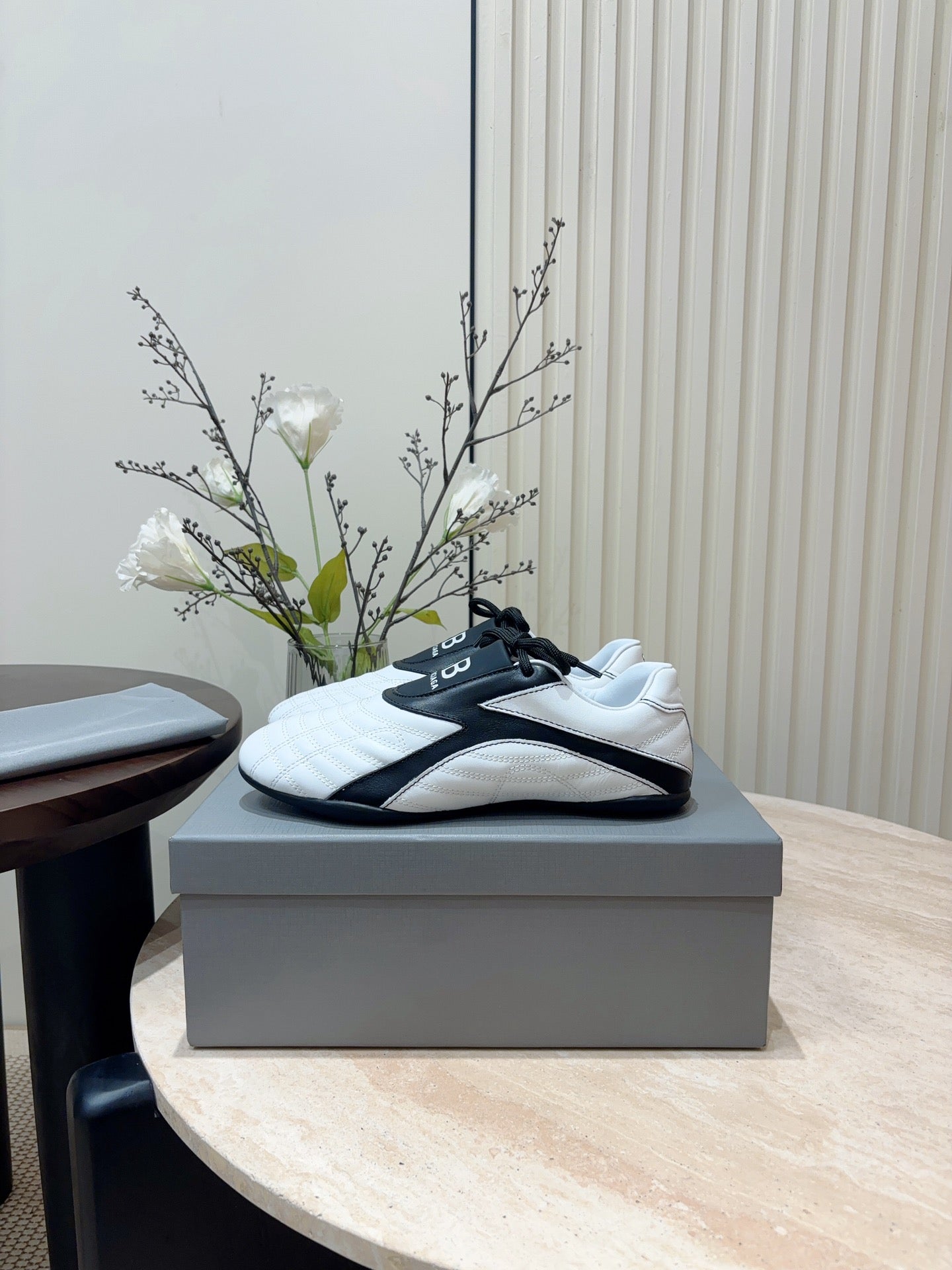 SOCCER SNEAKER IN WHITE MIX BLACK QUILTED LAMBSKIN - 35