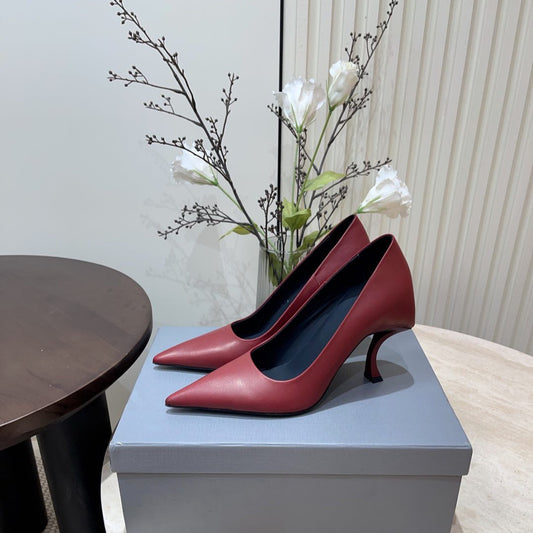 CURVED HEEL SHALLOW MOUTH PUMPS IN CADILLAC CALFSKIN - 35
