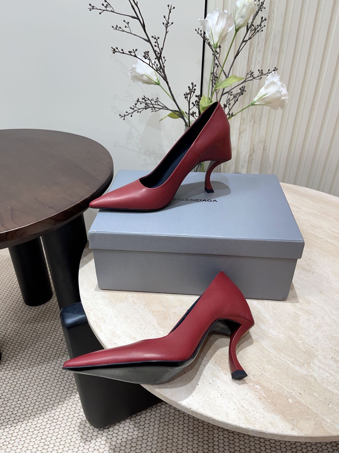 CURVED HEEL SHALLOW MOUTH PUMPS IN CADILLAC CALFSKIN - 35