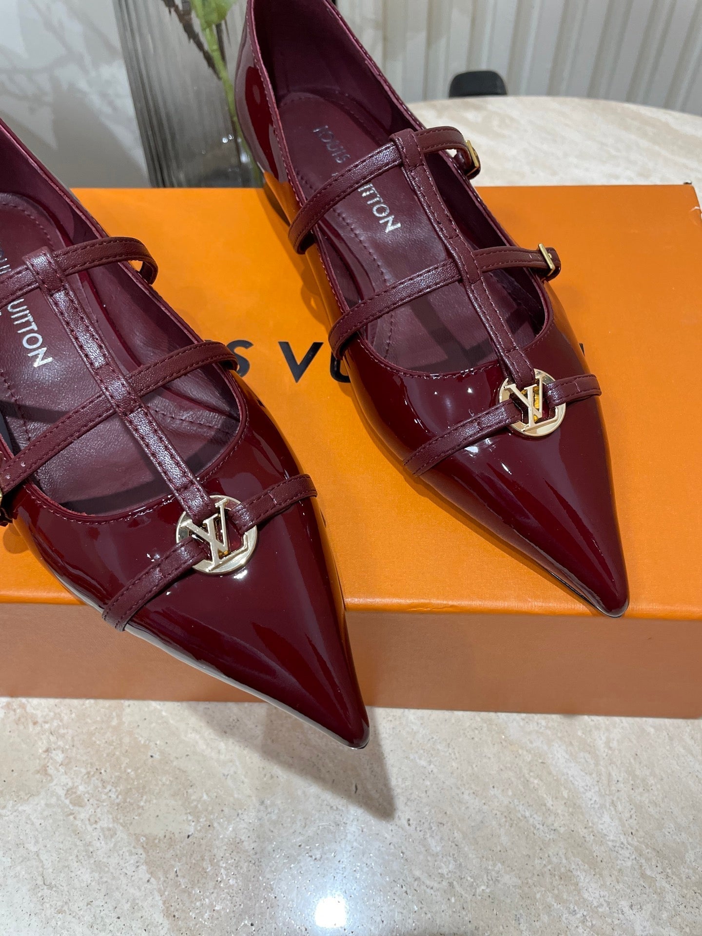 POINTED-TOE TRIPLE-STRAP BALLET FLAT IN BURGUNDY RED PATENT CALFSKIN - 35