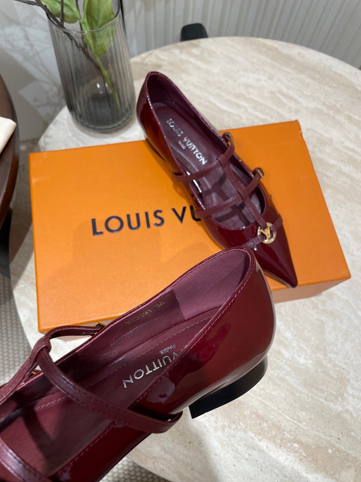 POINTED-TOE TRIPLE-STRAP BALLET FLAT IN BURGUNDY RED PATENT CALFSKIN - 35