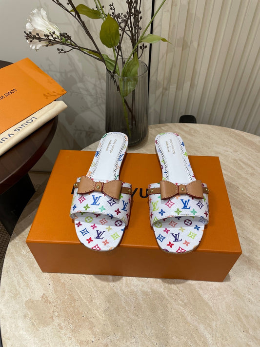 FLAT MULES IN WHITE MONOGRAM LAMBSKIN - 35