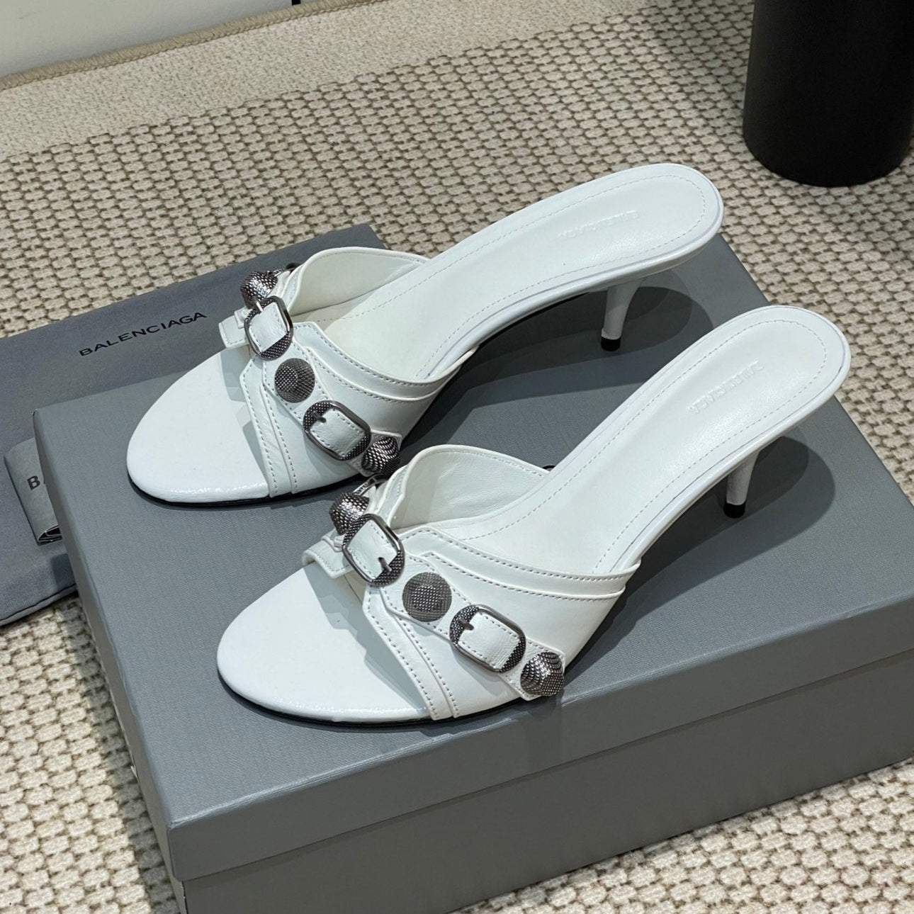 CAGOLE HIGH MULES IN WHITE OIL-WAX SHEEPSKIN - 35