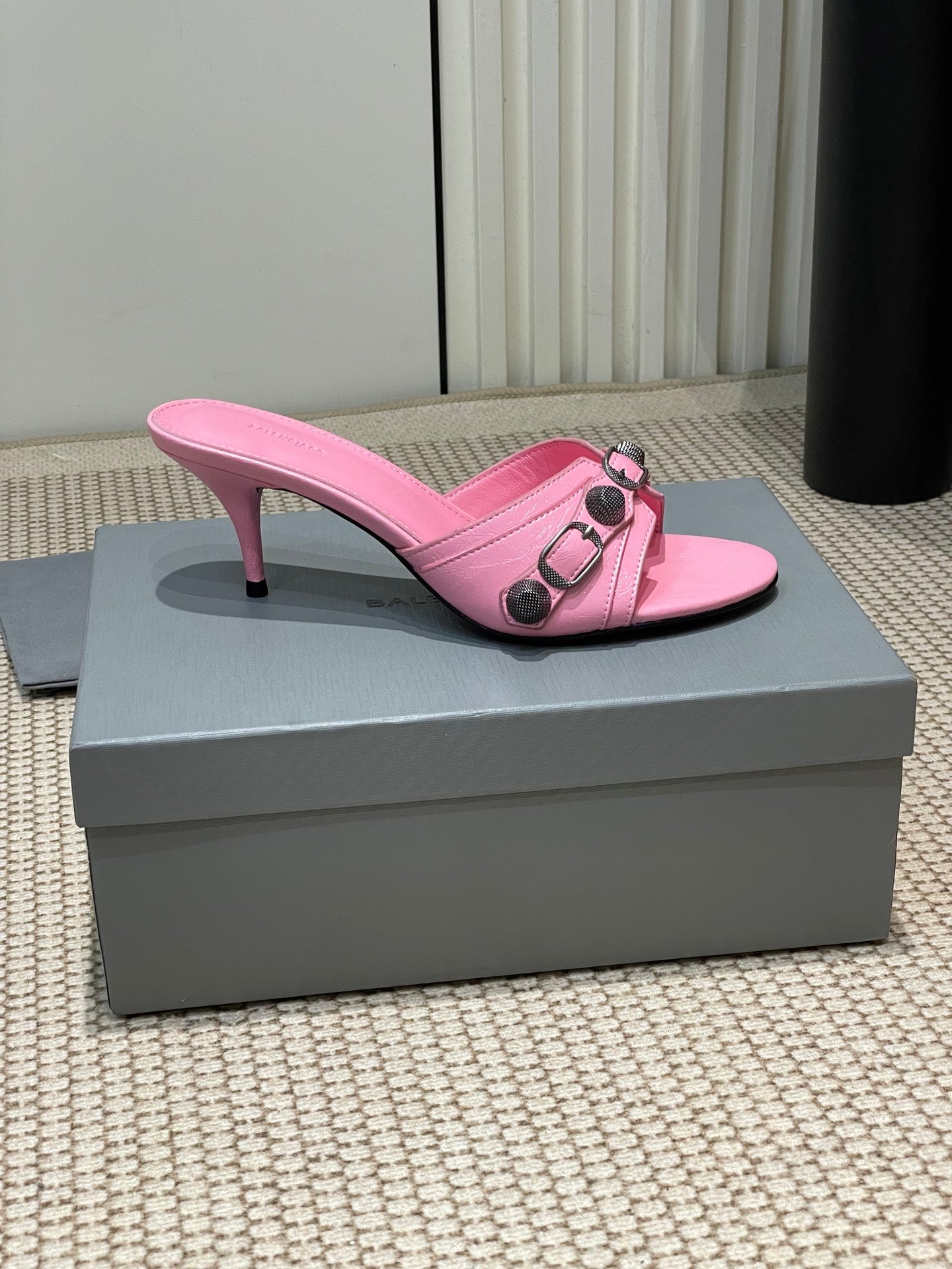CAGOLE HIGH MULES IN SHOCKING PINK OIL-WAX SHEEPSKIN - 35