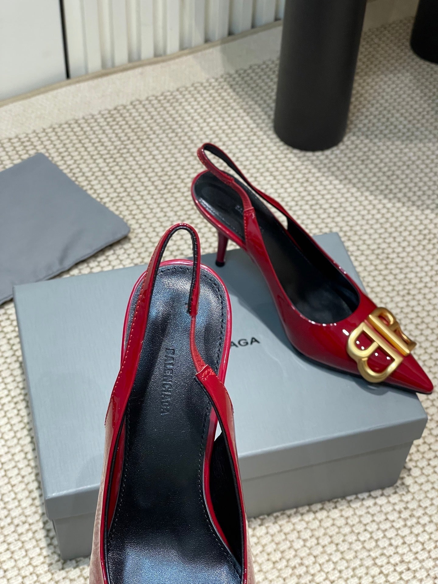 POINTED BB GOLD BUCKLE HIGH SLINGBACK 80MM IN RED PATENT CALFSKIN - 35