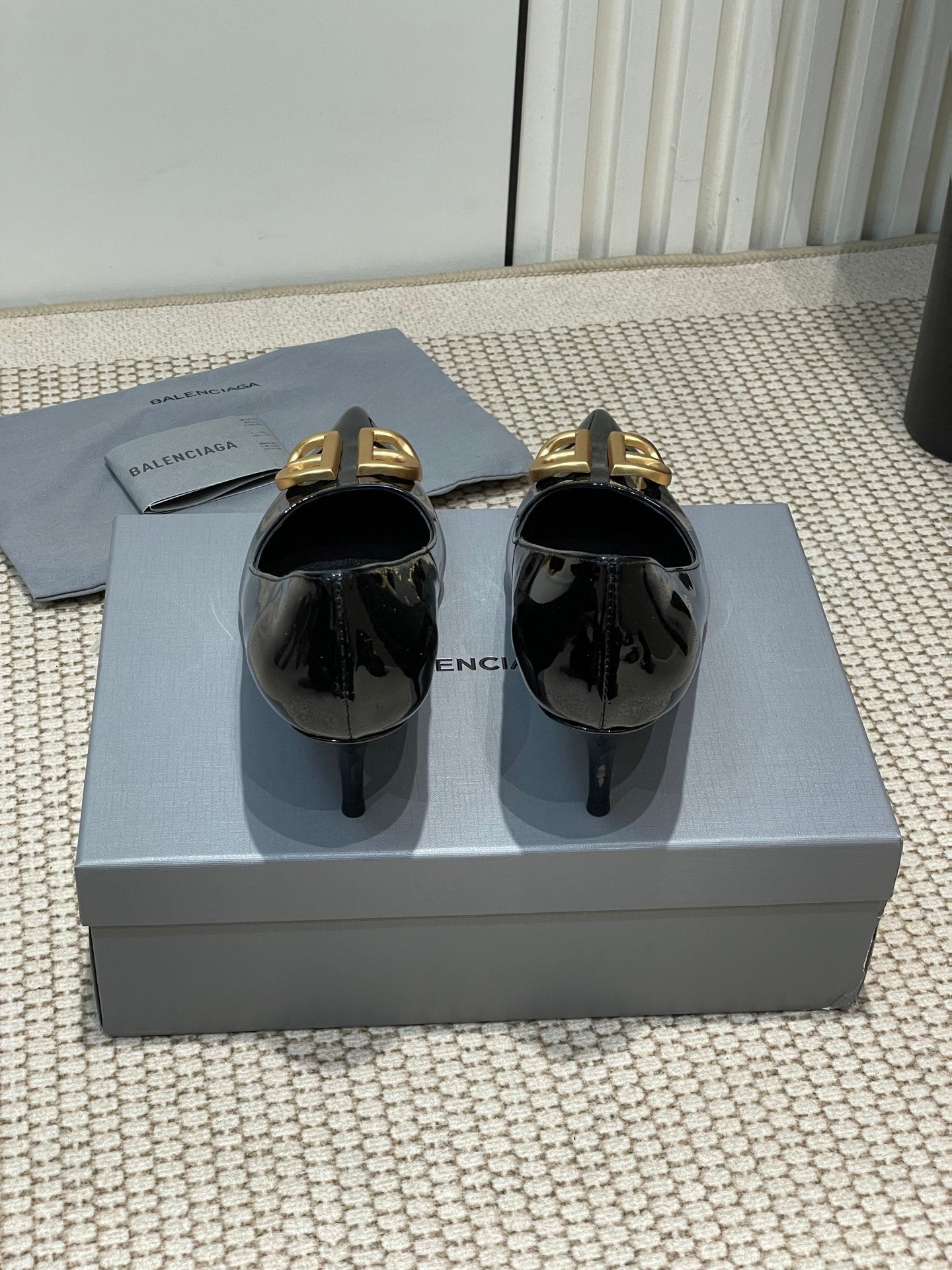POINTED BB GOLD BUCKLE HIGH PUMPS 60MM IN BLACK PATENT CALFSKIN - 35