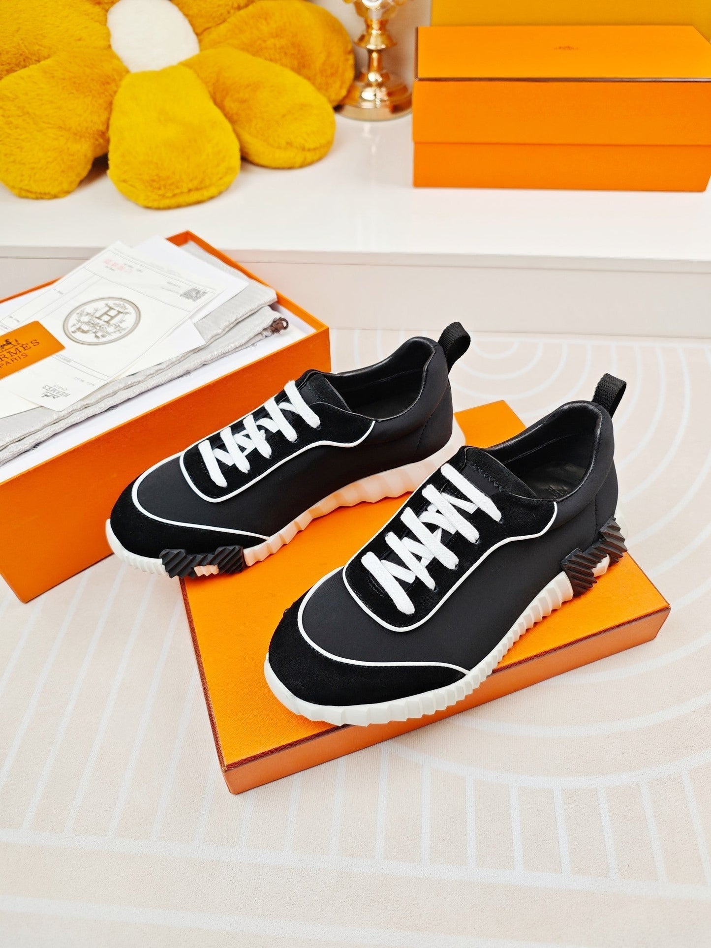 BOUNCING SNEAKERS BLACK CALFSKIN STYLIZED - 35
