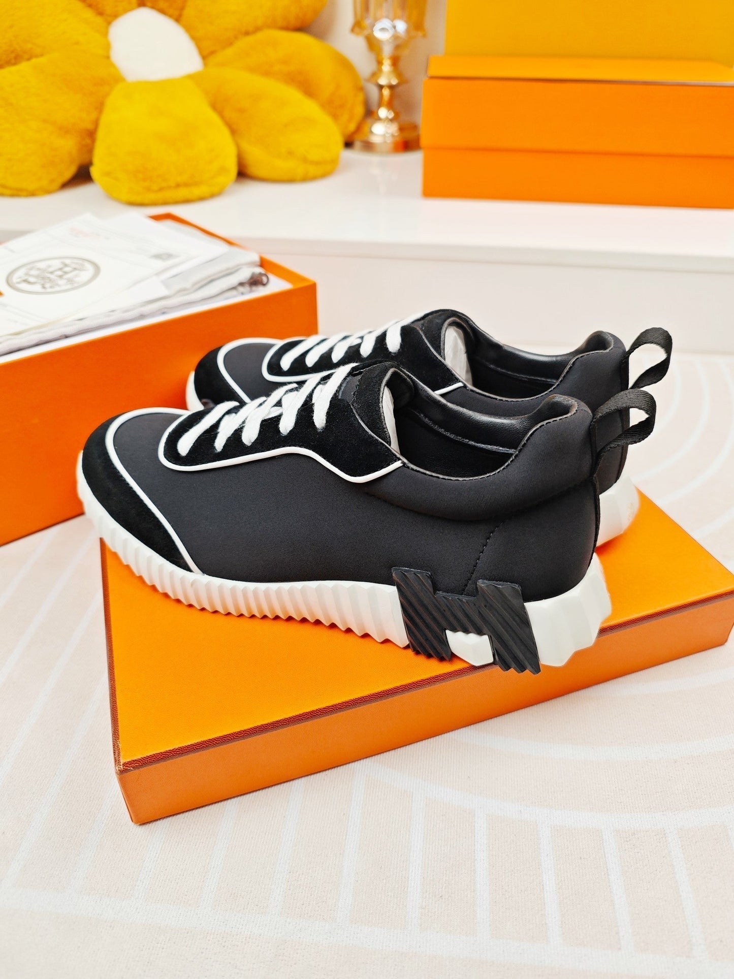 BOUNCING SNEAKERS BLACK CALFSKIN STYLIZED - 35