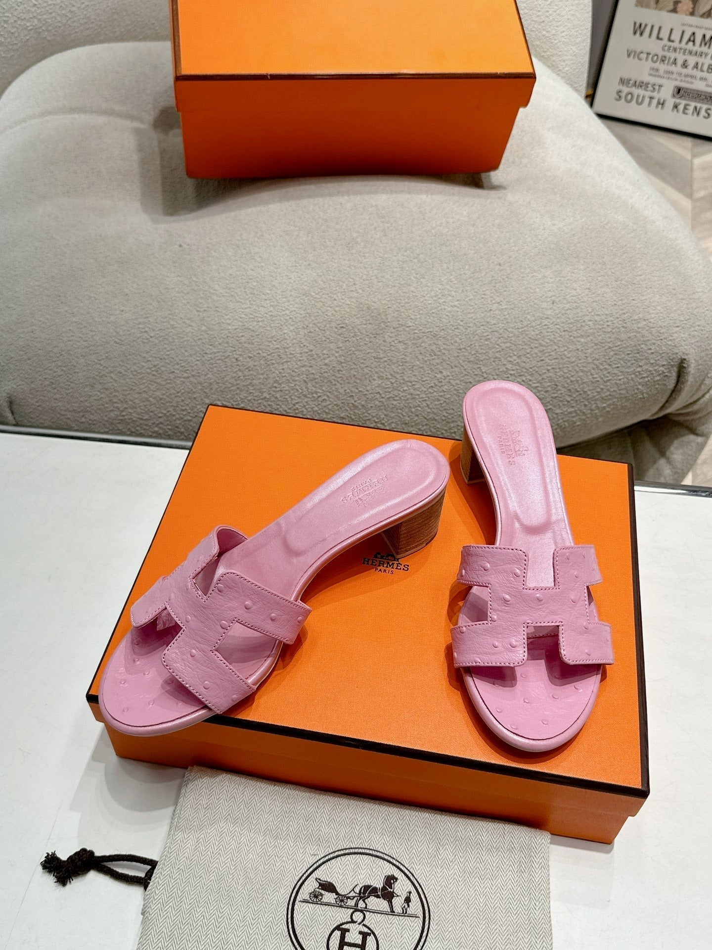 0ASIS SANDAL LIGHT PINK CALFSKIN SPECIAL - 35