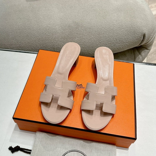 0ASIS SANDAL PASTEL PINK CALFSKIN CLASSIC - 35