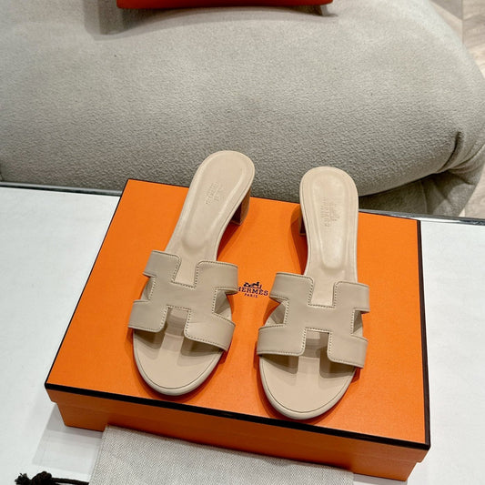 0ASIS SANDAL WHITE CREAM CALFSKIN CLASSIC - 35