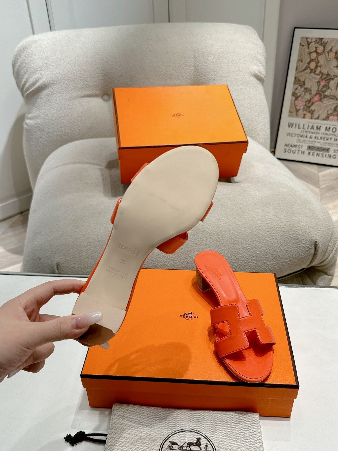 0ASIS SANDAL BRIGHT ORANGE CALFSKIN CLASSIC - 35