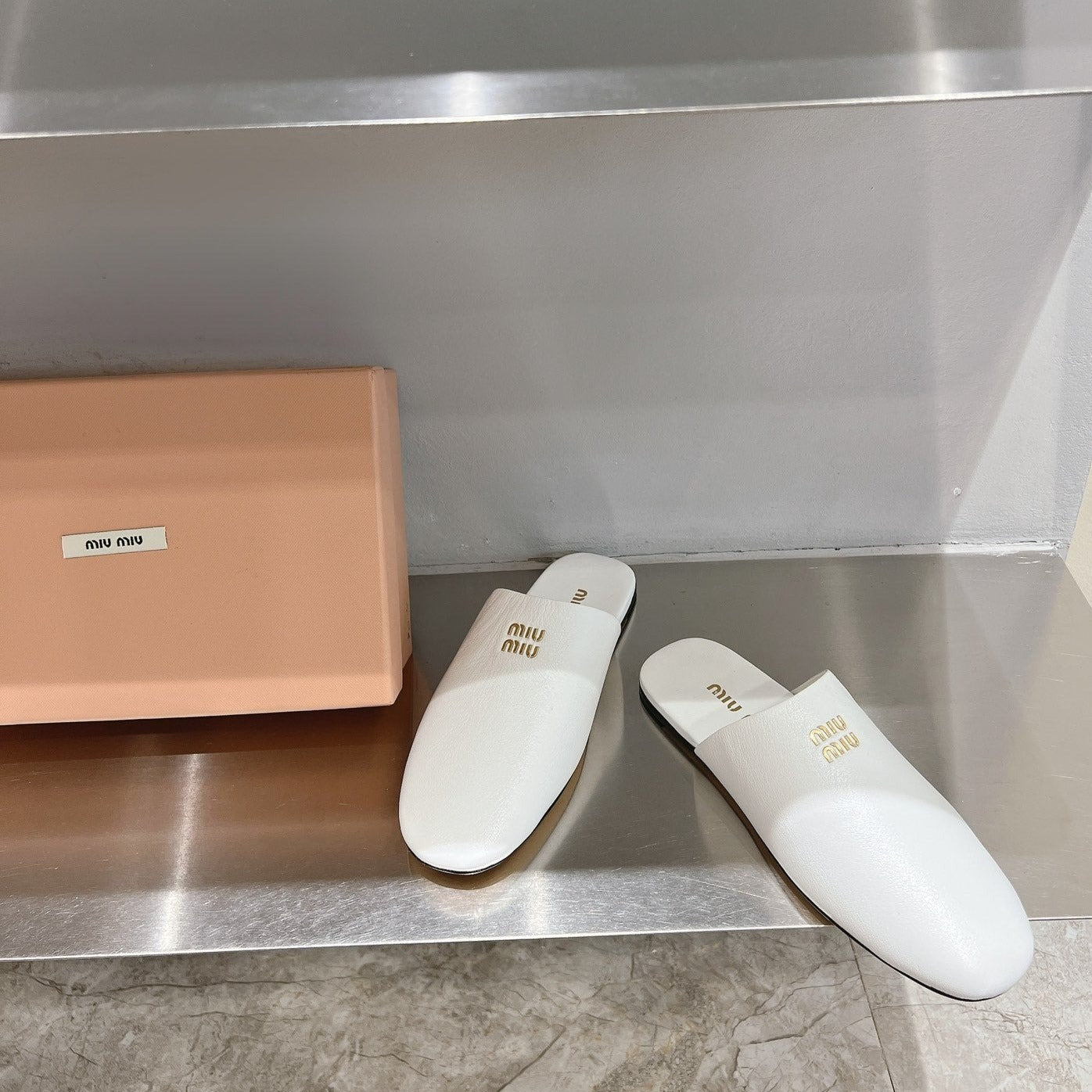 Mules Slippers White Lambskin - 35